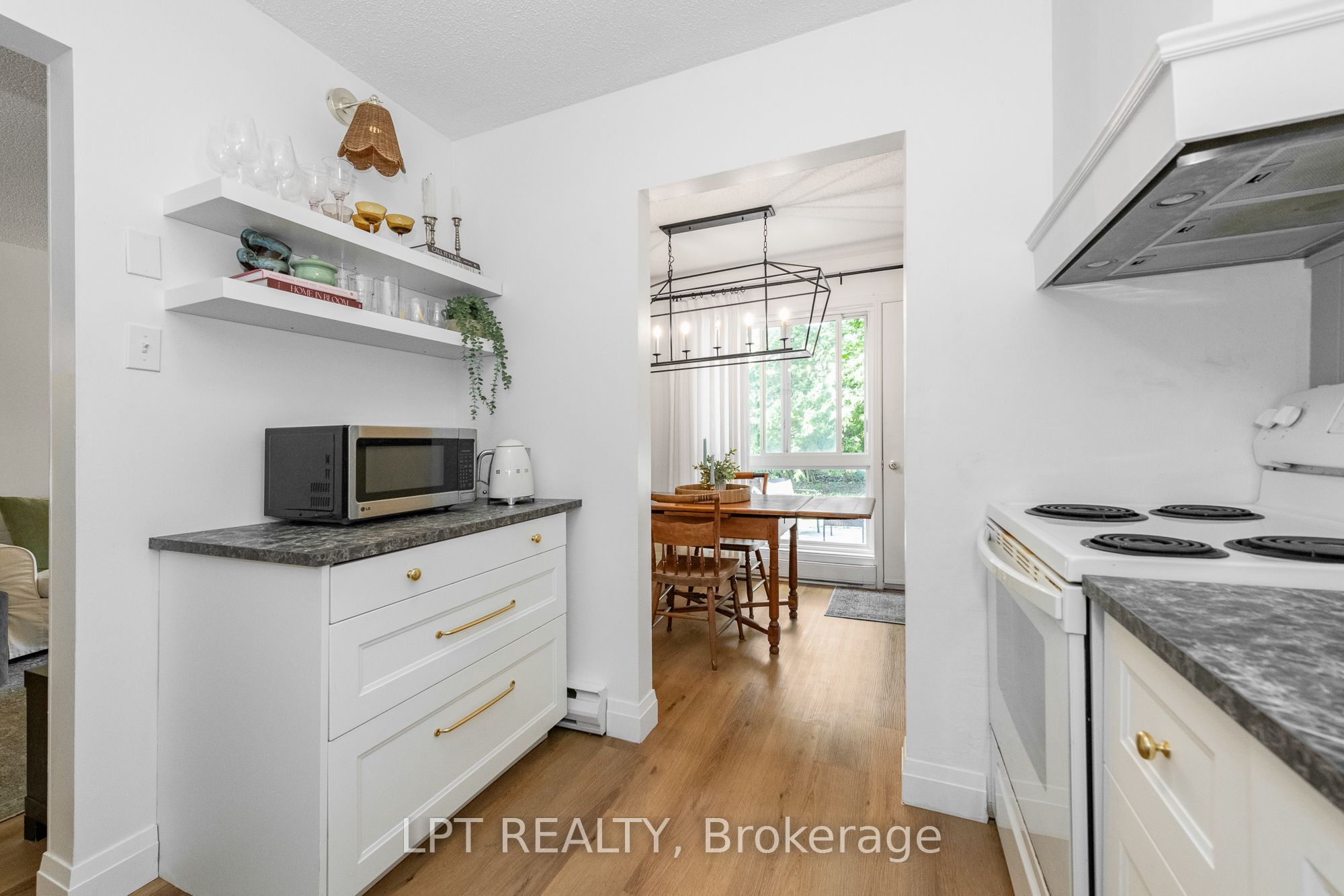 2080 Ogilvie Road 7j Property Photo 16