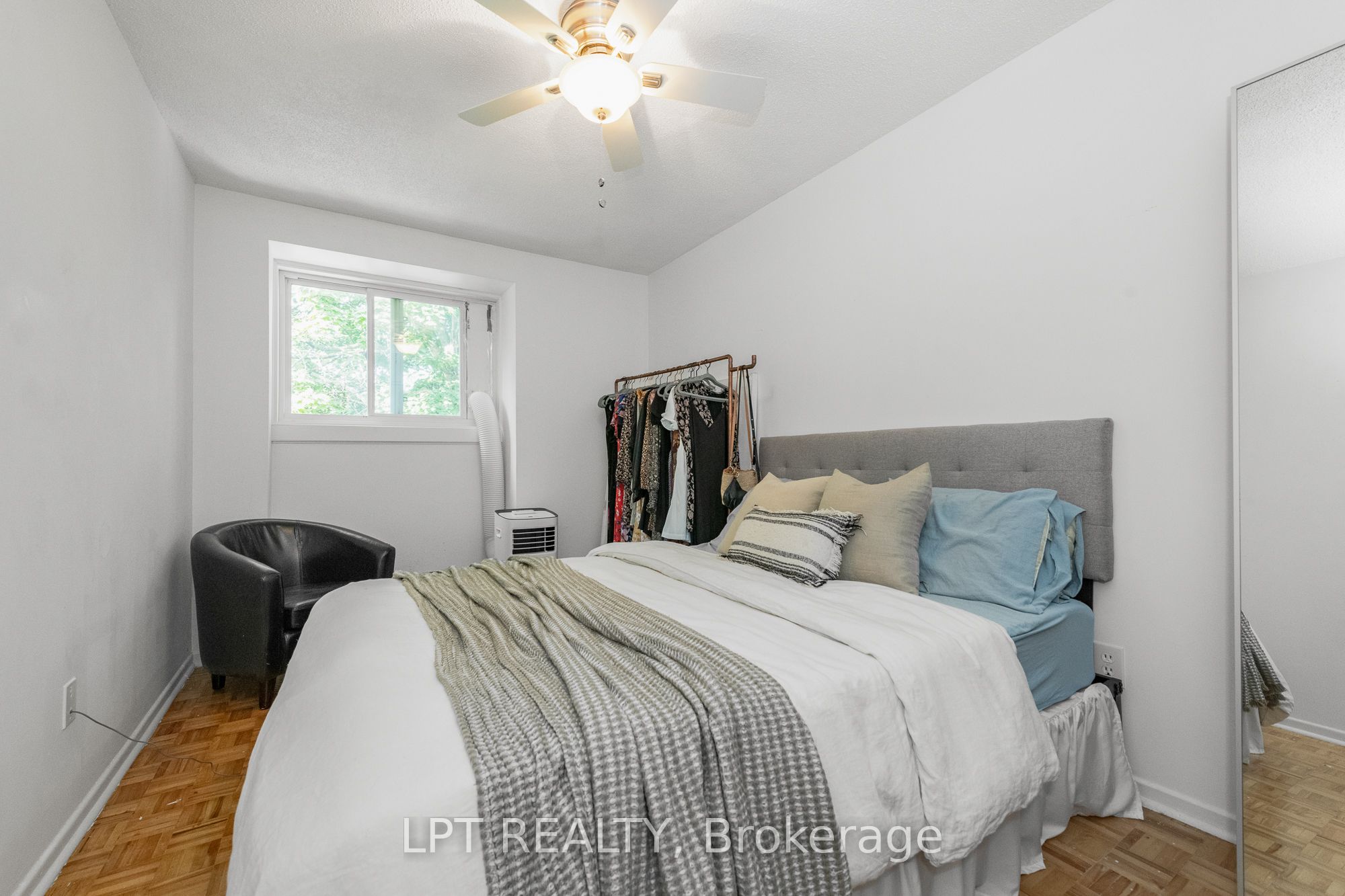 2080 Ogilvie Road 7j Property Photo 22