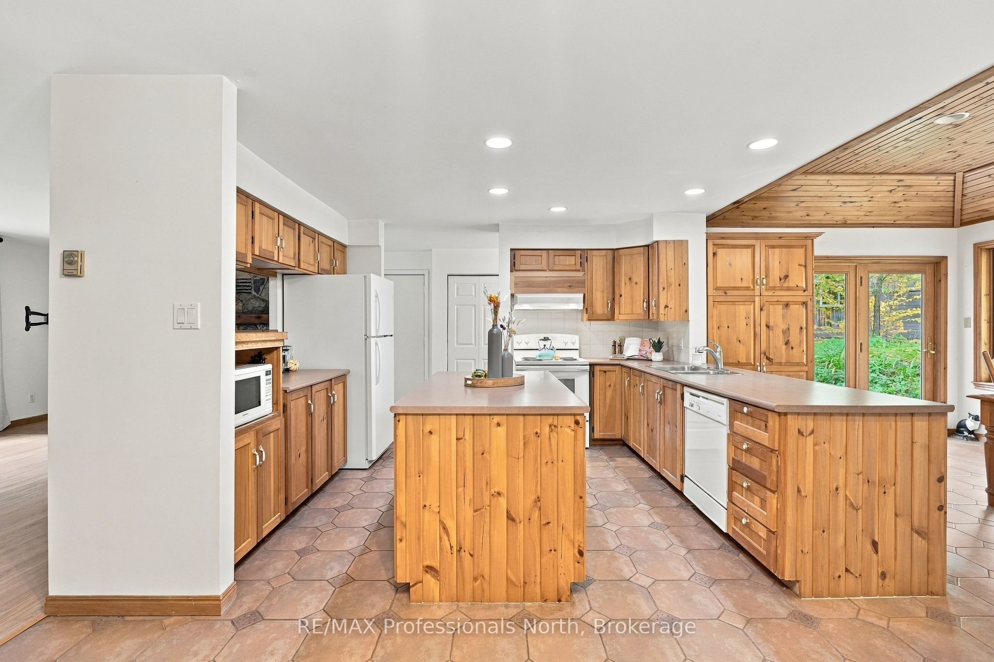 1164 Nicholls Road Property Photo 10