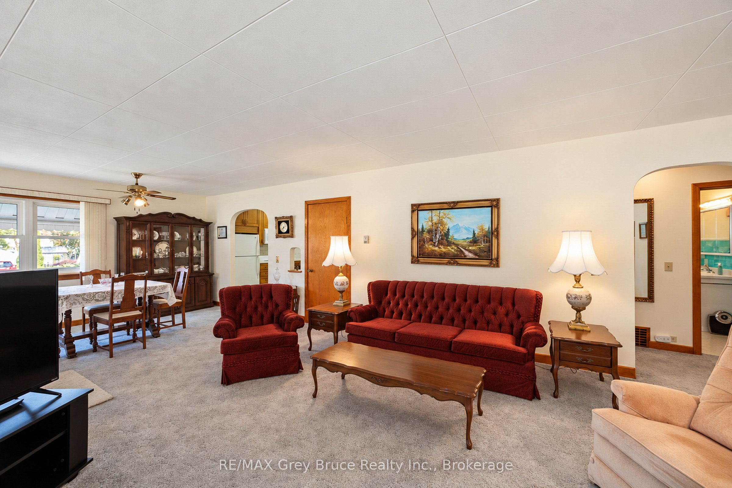 1195 4th Avenue W Property Photo 8