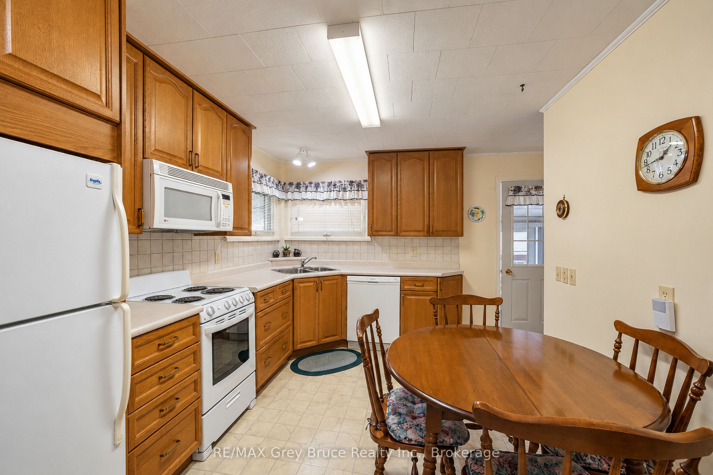 1195 4th Avenue W Property Photo 13