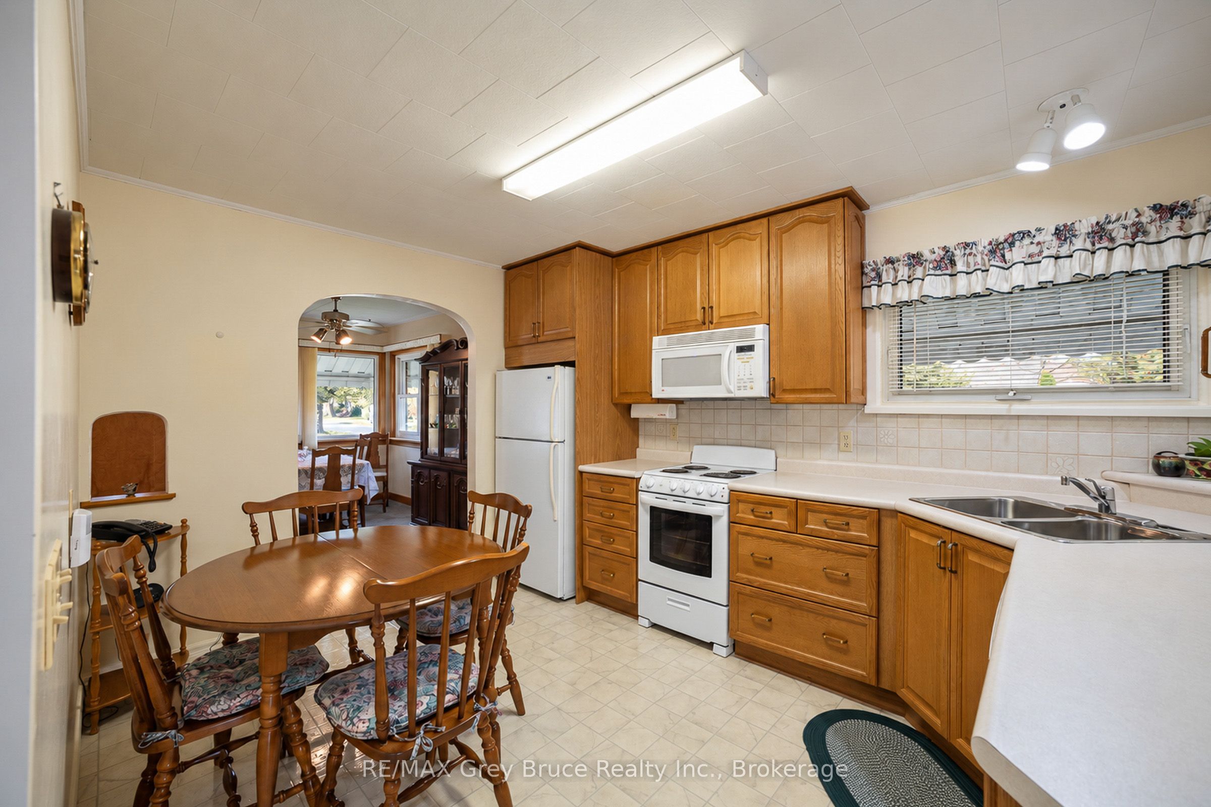 1195 4th Avenue W Property Photo 15