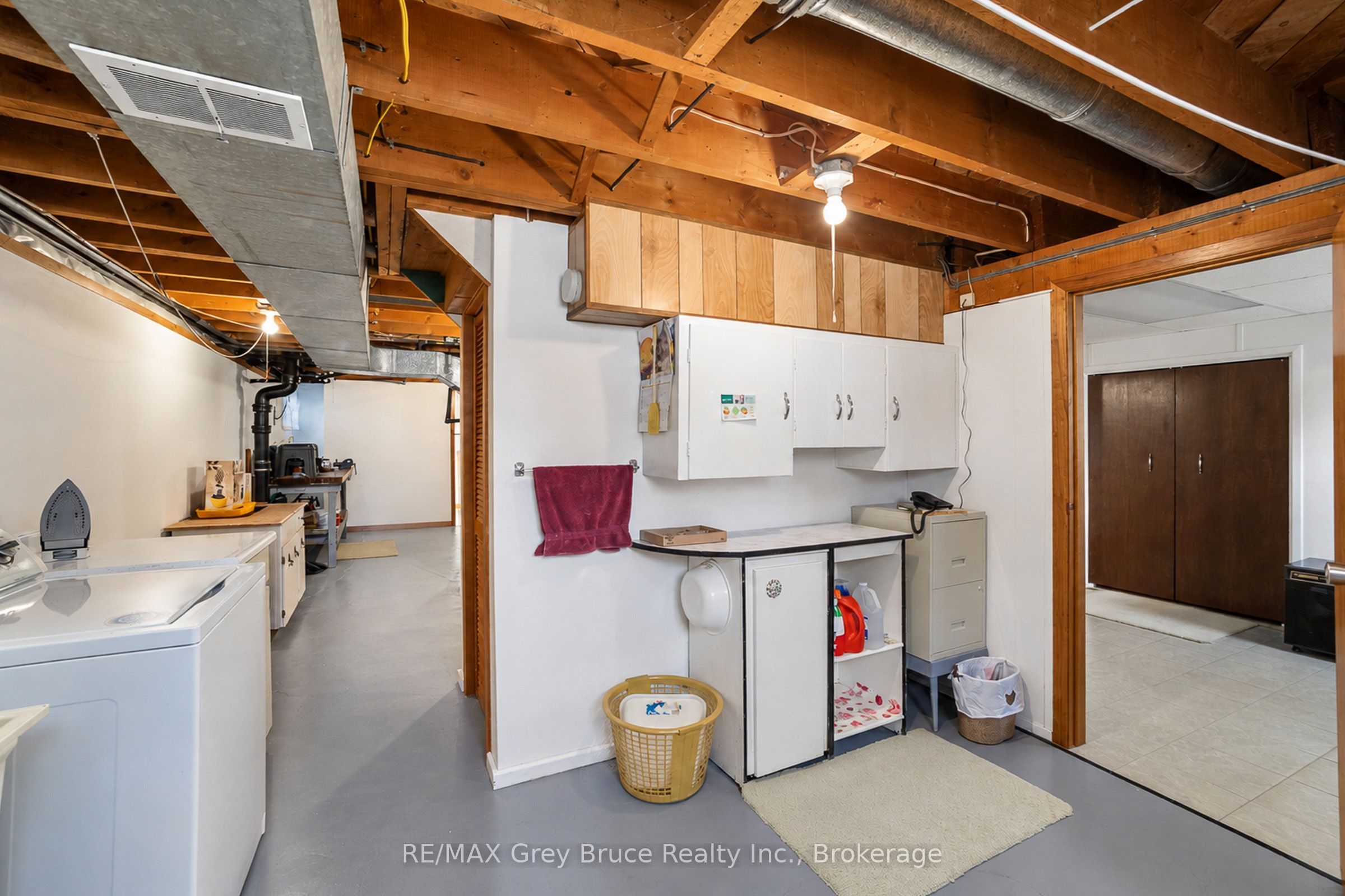 1195 4th Avenue W Property Photo 27