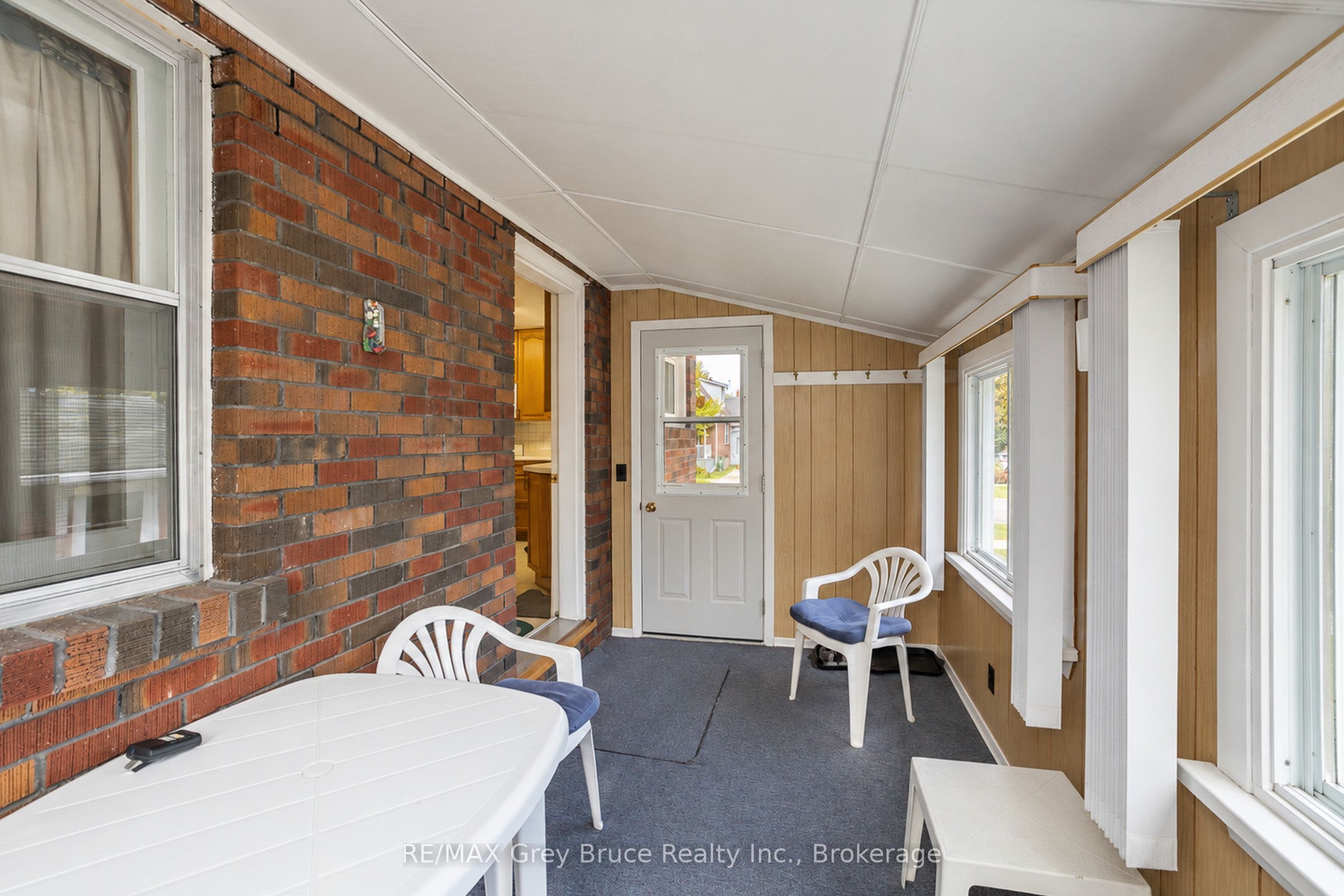 1195 4th Avenue W Property Photo 31