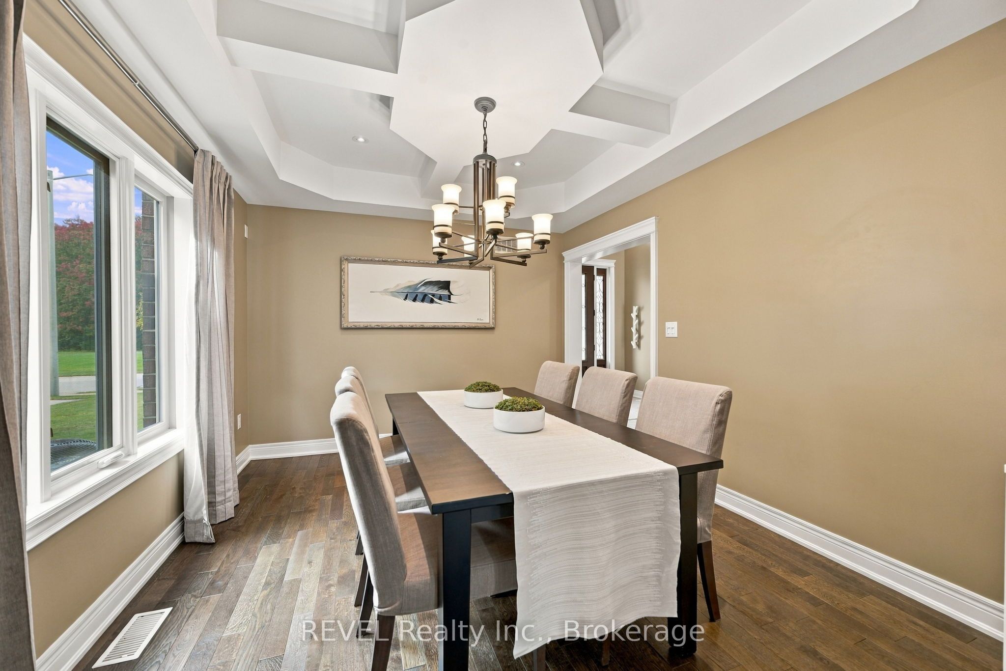 2504 Marinelli Drive Property Photo 10