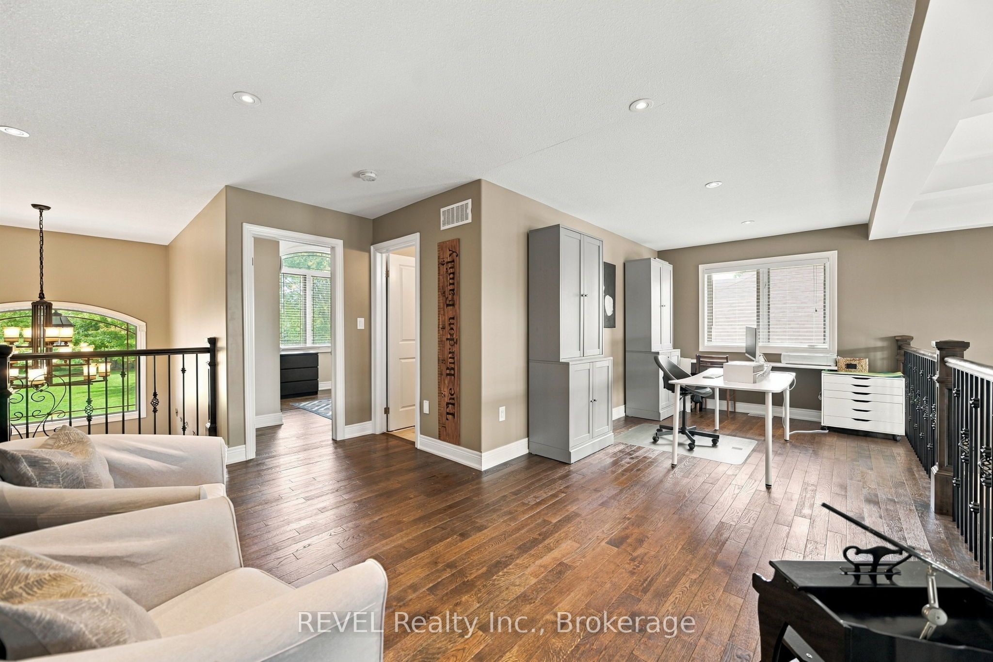 2504 Marinelli Drive Property Photo 30