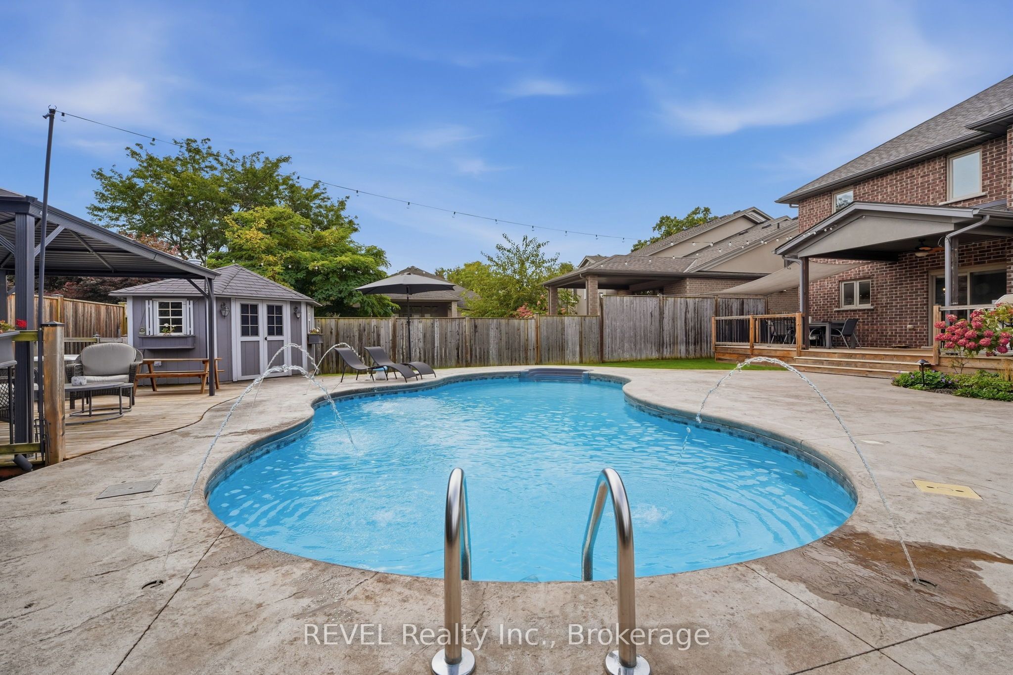 2504 Marinelli Drive Property Photo 38