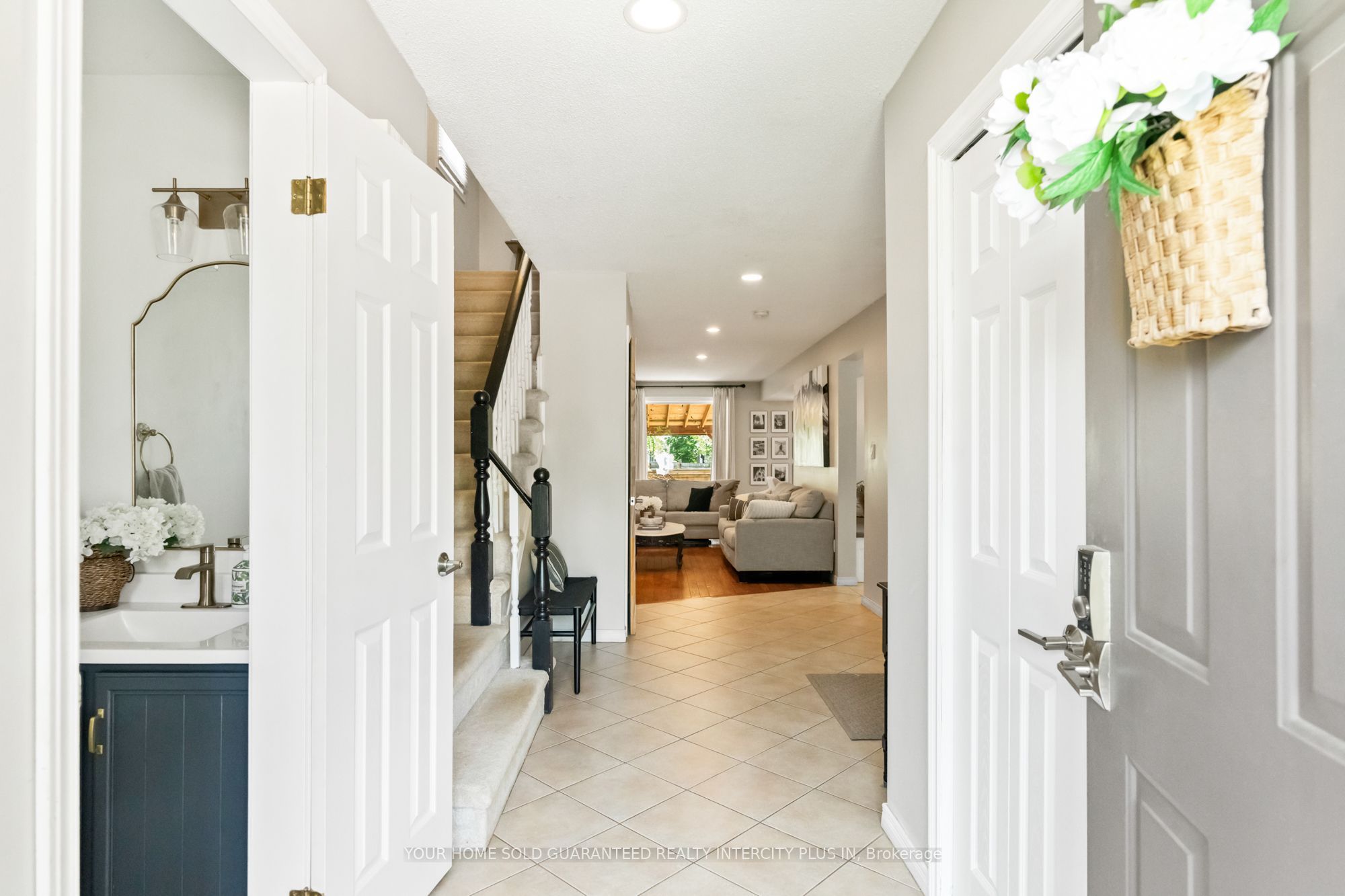 13 Capri Street Property Photo 3