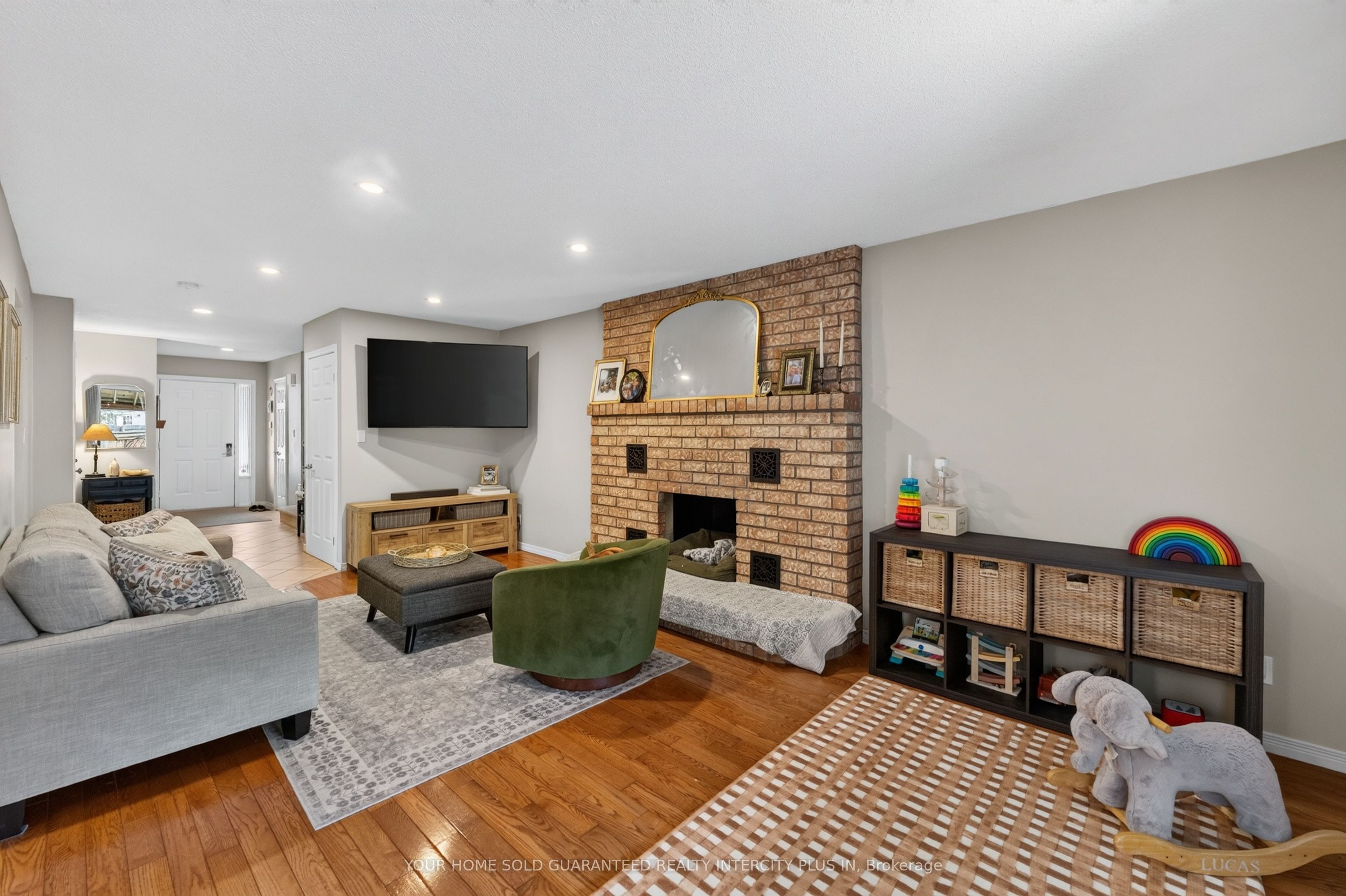 13 Capri Street Property Photo 5