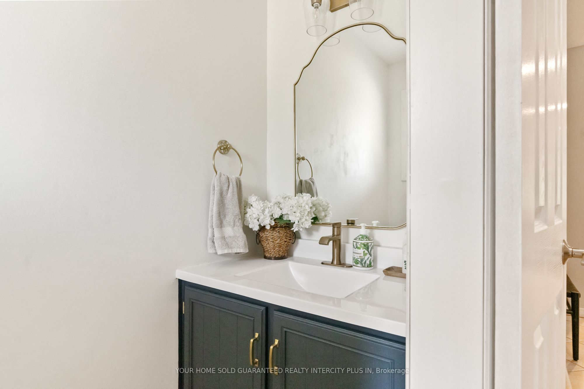 13 Capri Street Property Photo 11