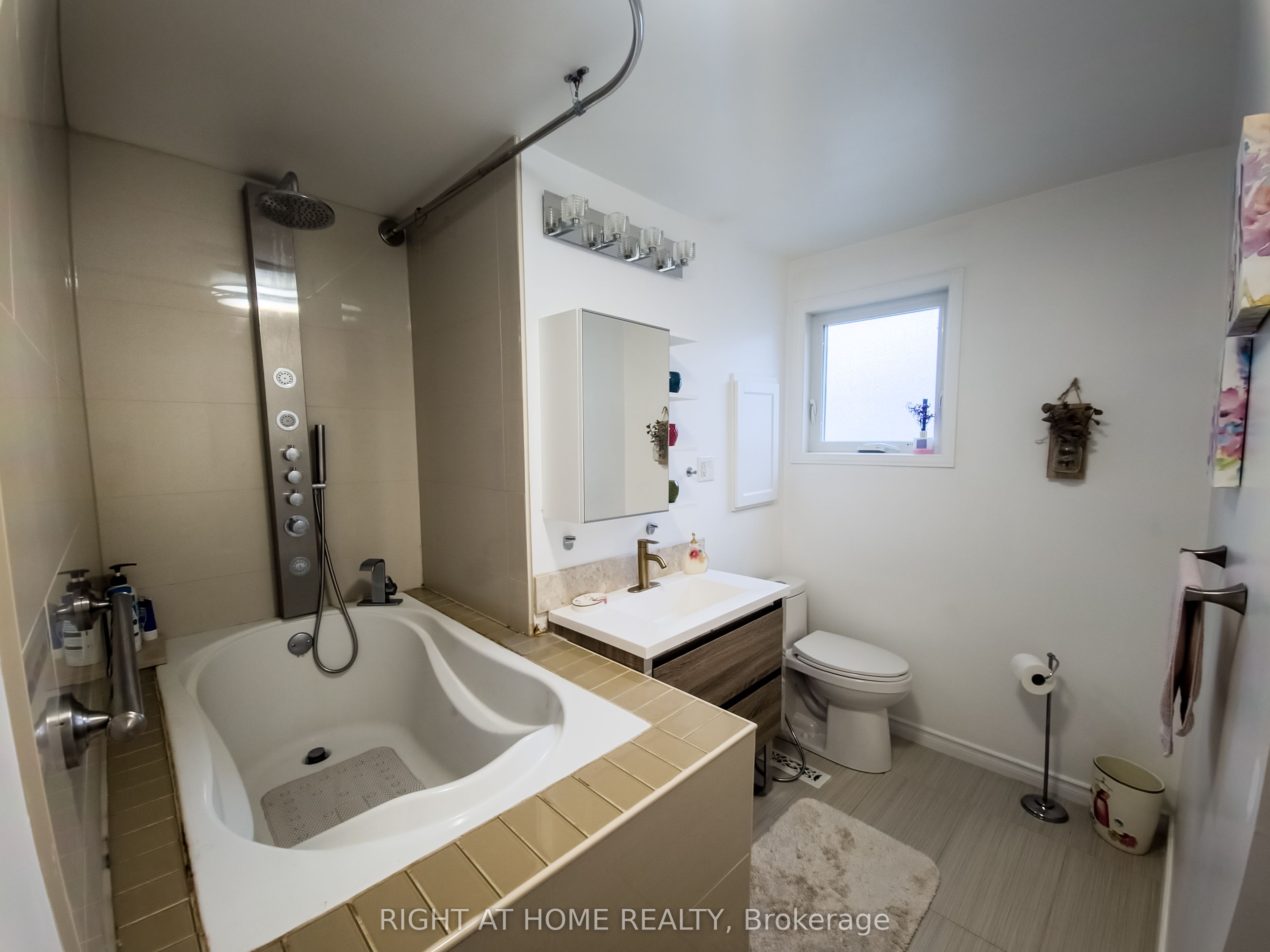 6080 Rivercrest Drive Property Photo 24