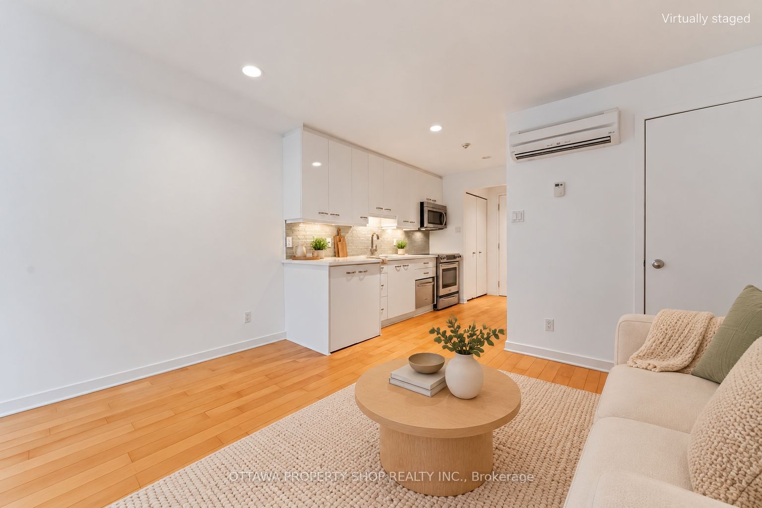202 St Patrick Street 15 Property Photo 3