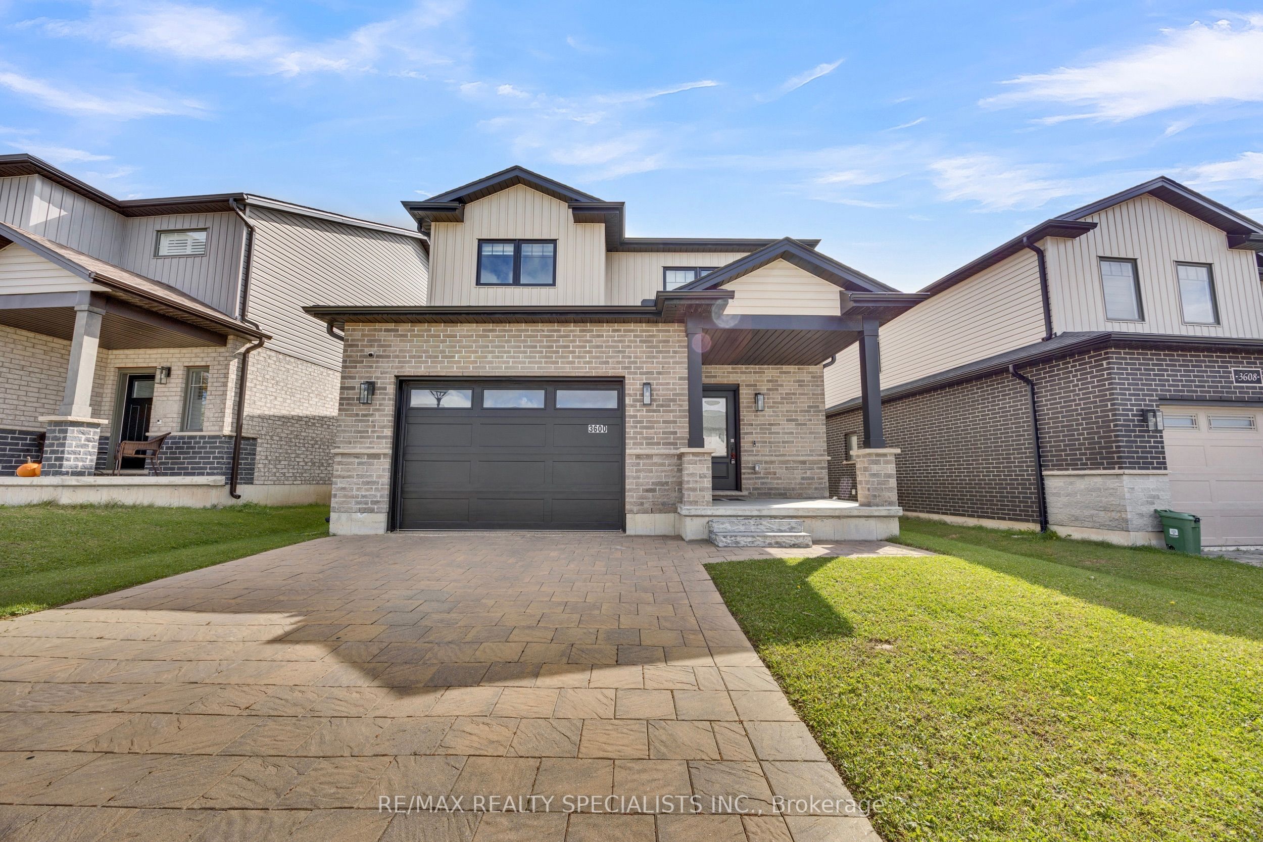 3600 Earlston Crossing E Property Photo 1