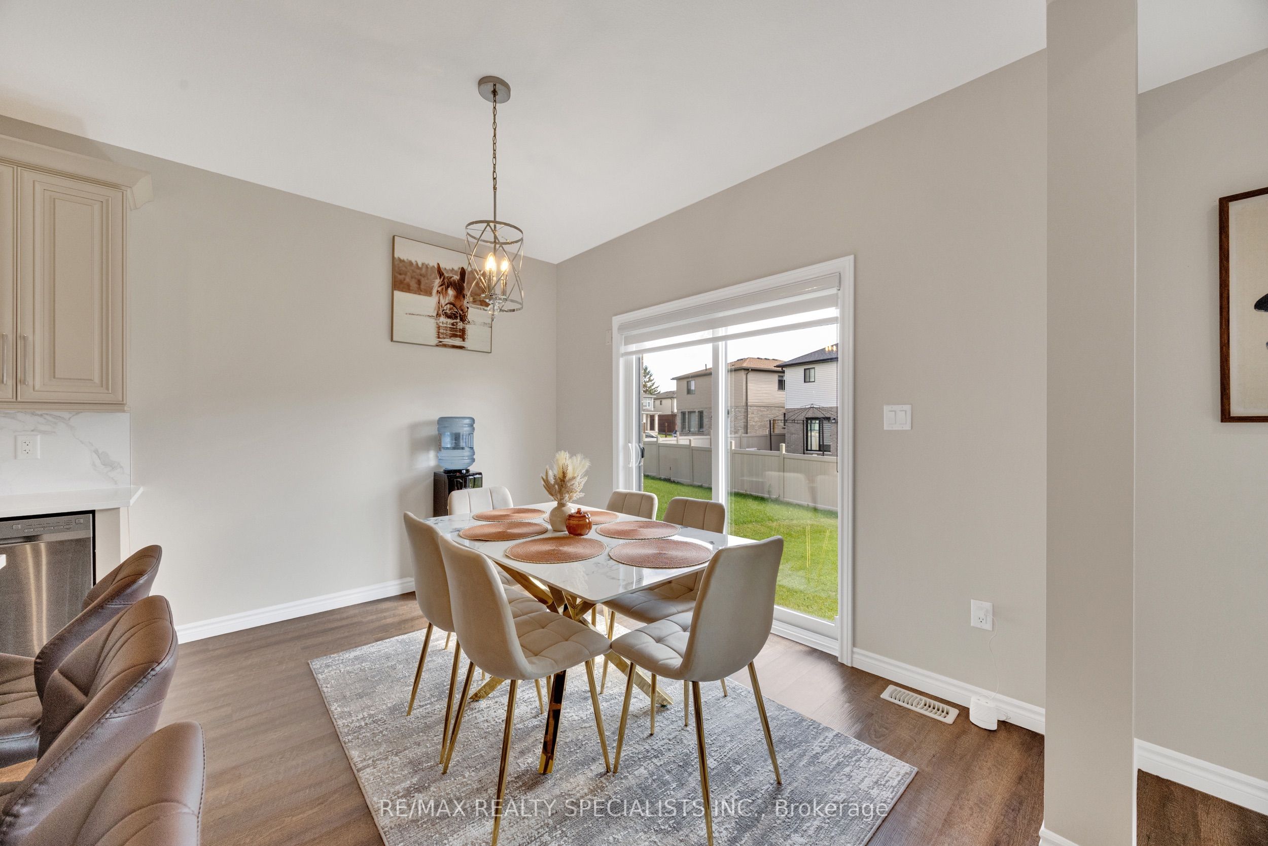 3600 Earlston Crossing E Property Photo 15