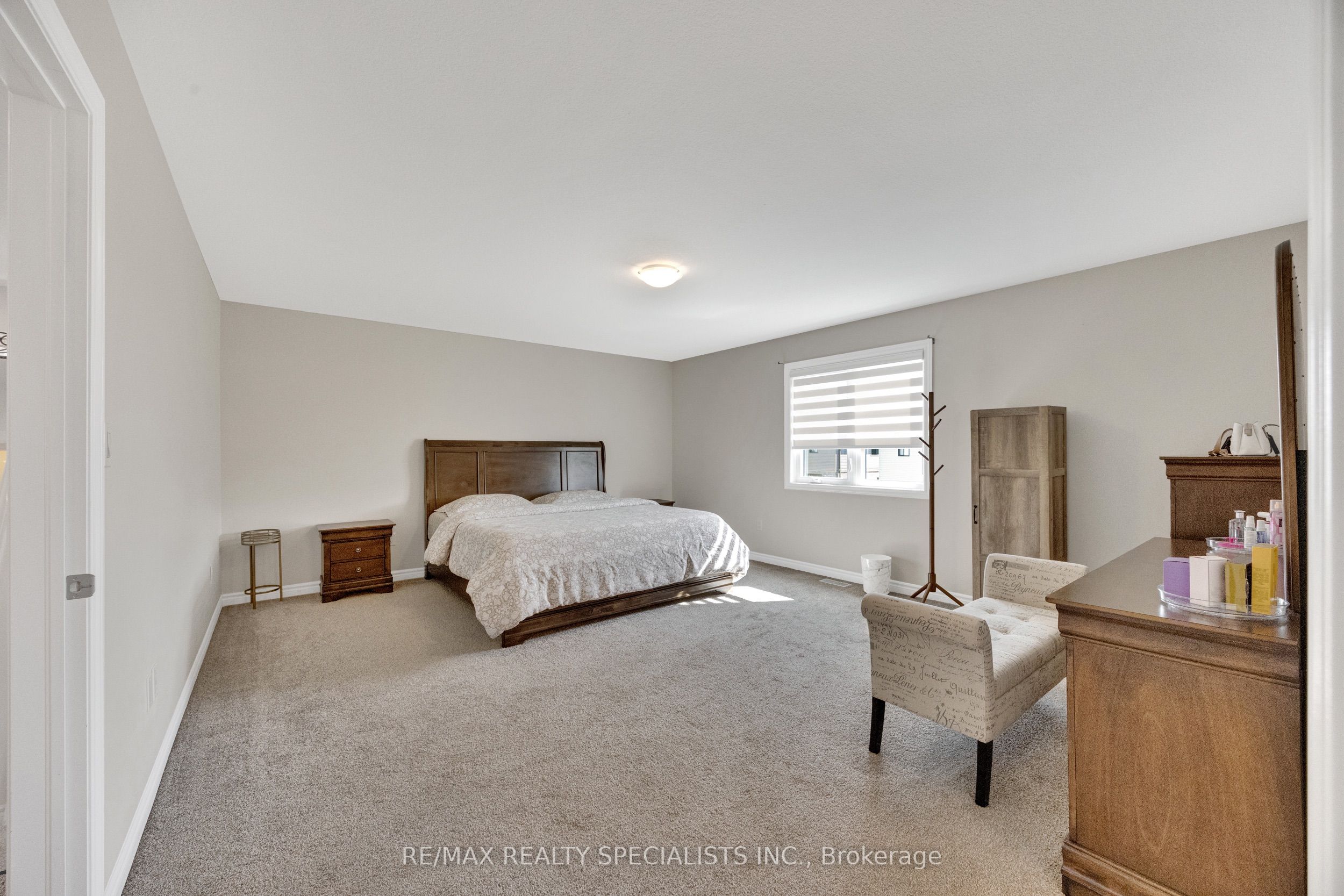 3600 Earlston Crossing E Property Photo 29
