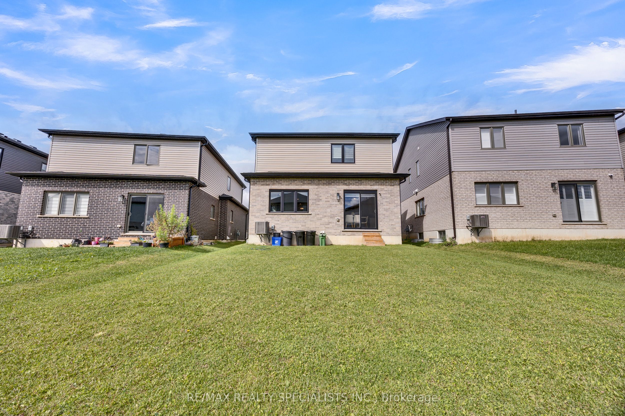 3600 Earlston Crossing E Property Photo 39