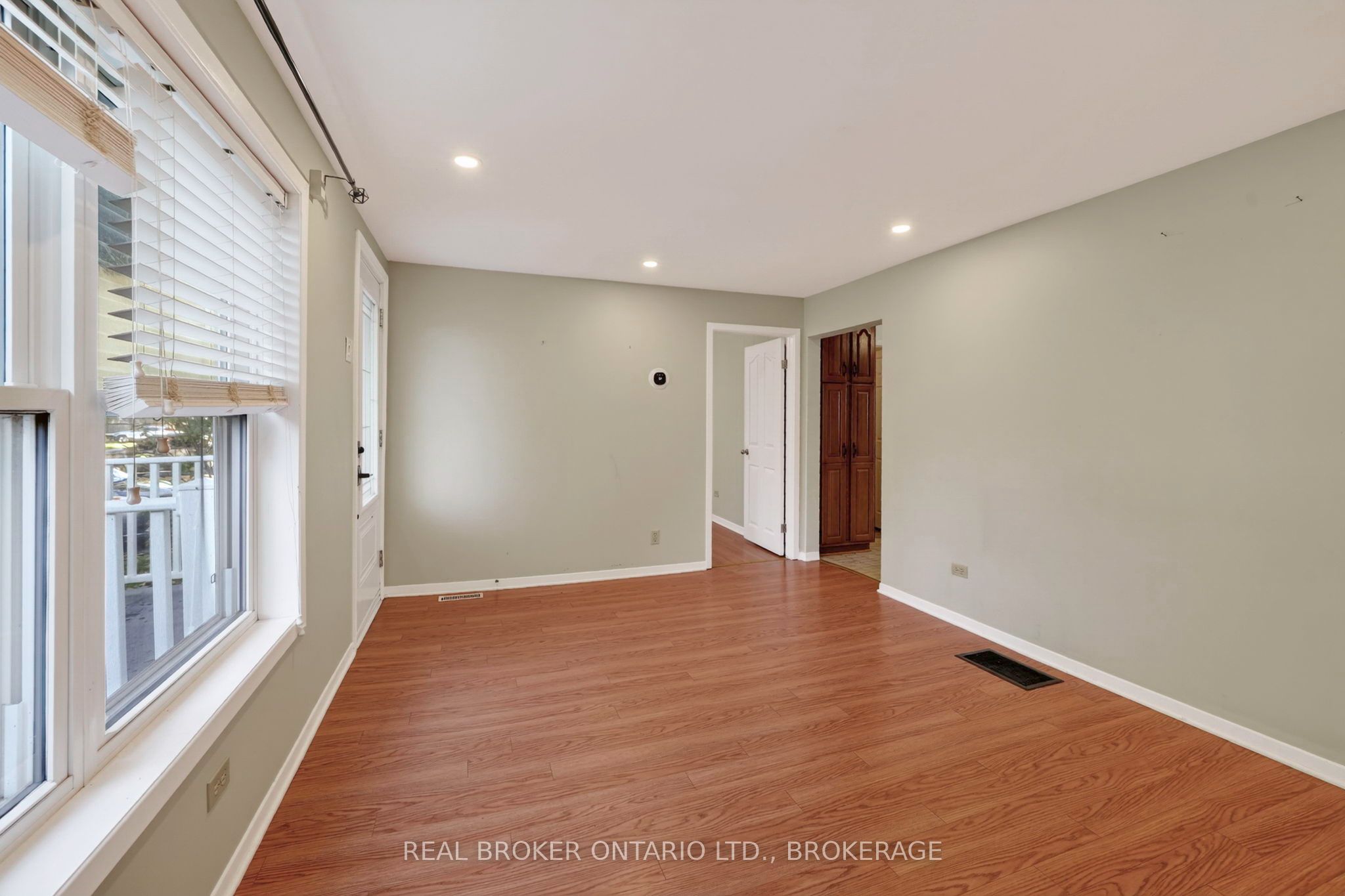311 Hoople Avenue Property Photo 8