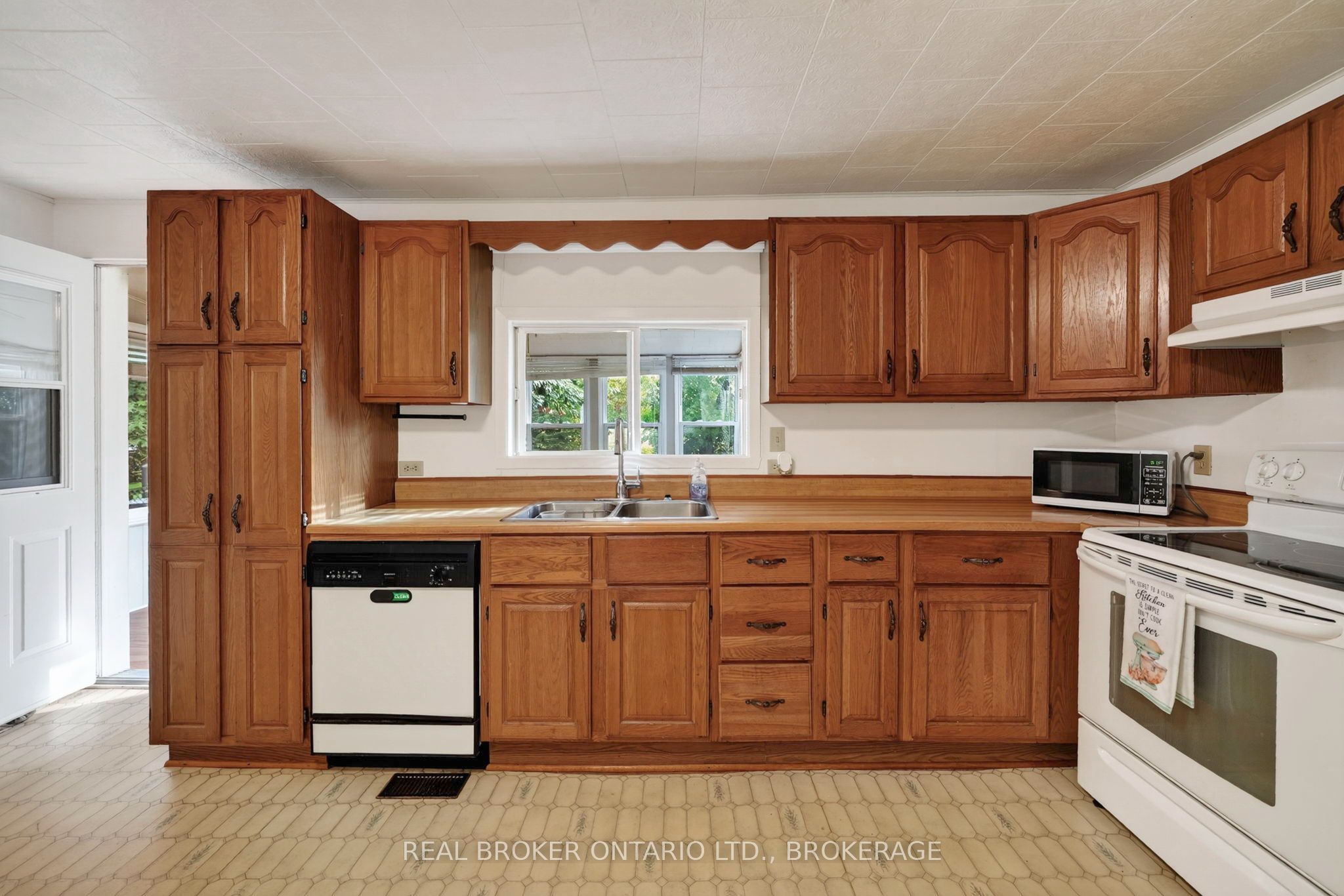 311 Hoople Avenue Property Photo 12