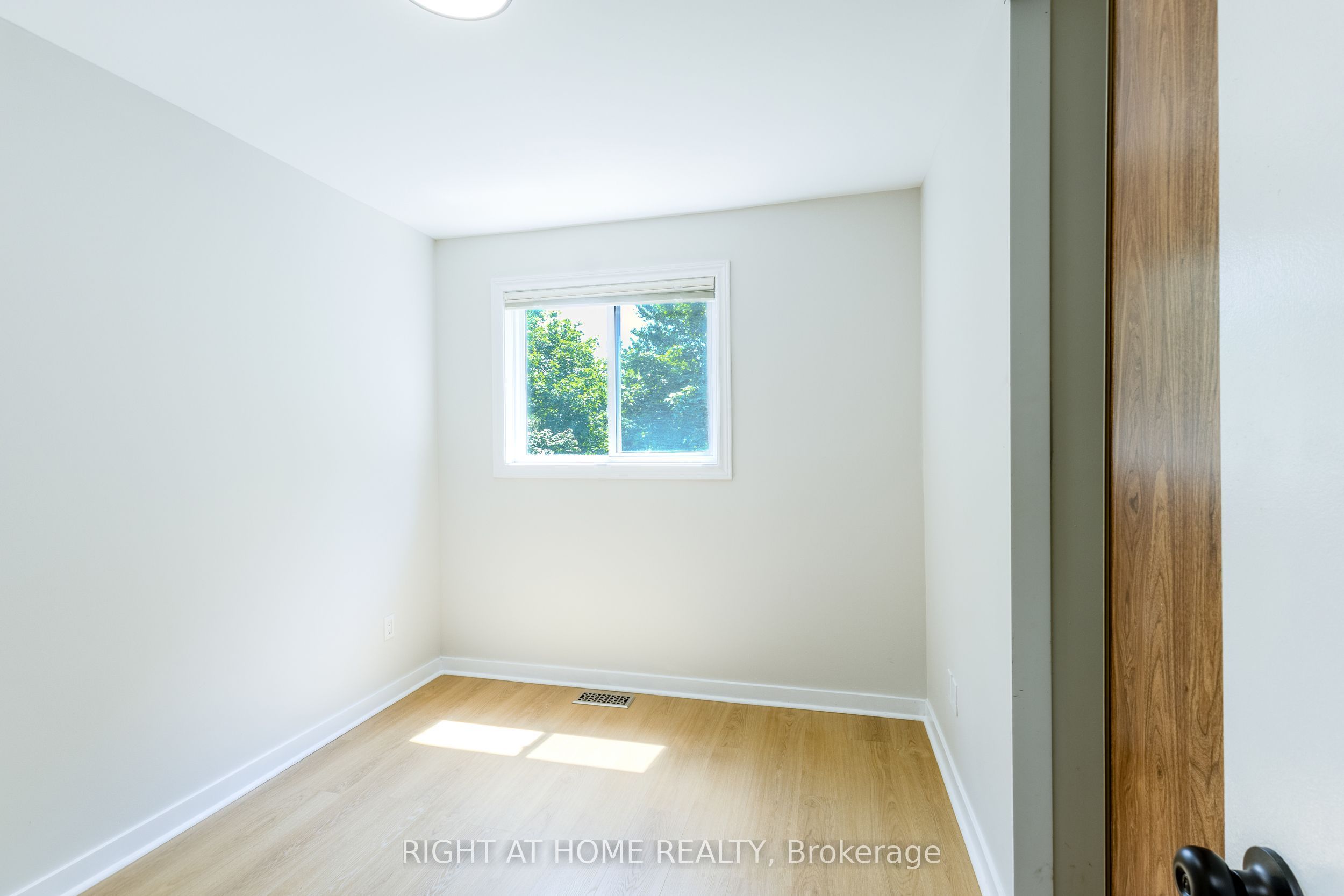 161 Pheasant Run Drive Property Photo 13
