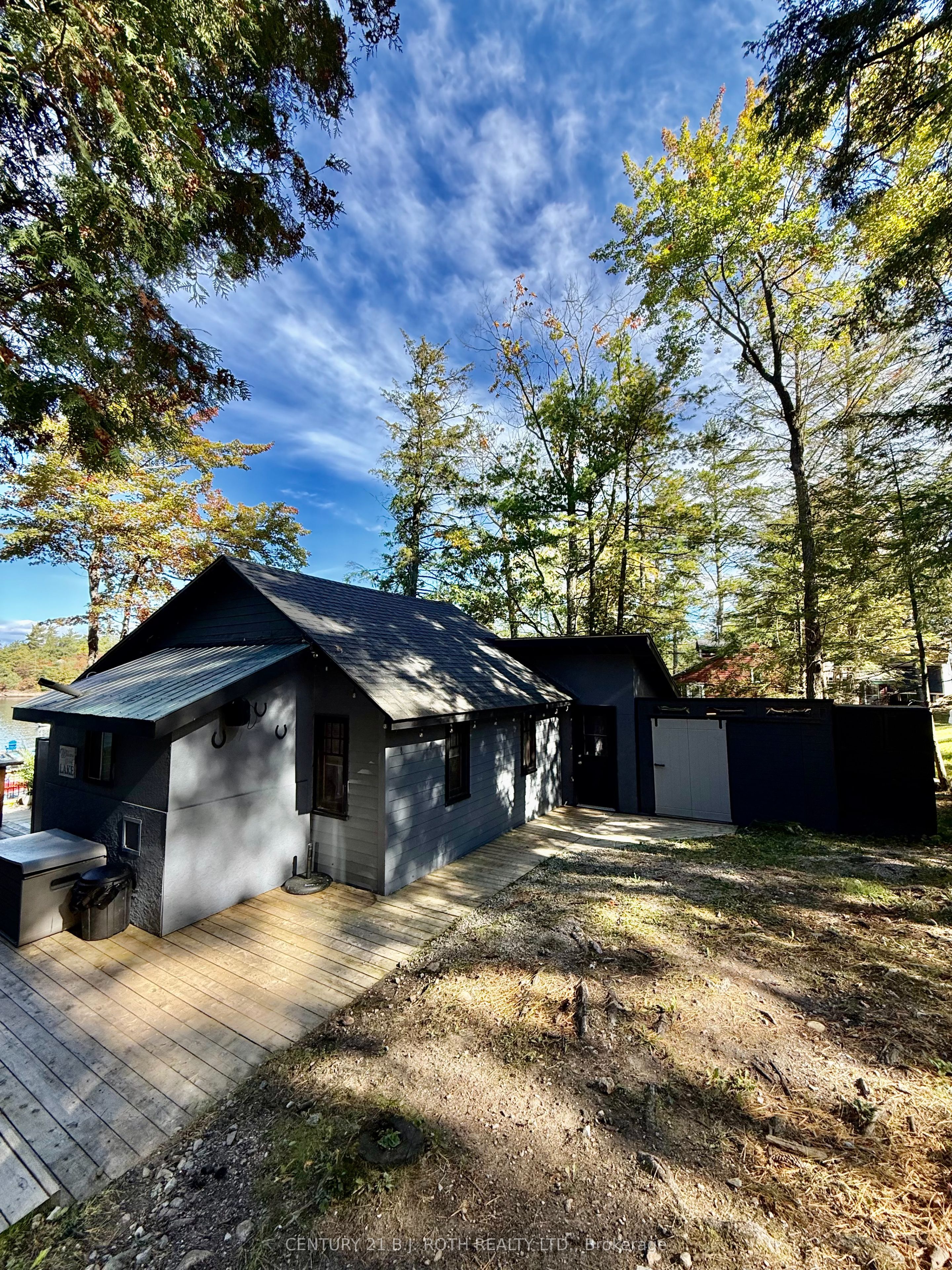208 Lavalley Way Property Photo 4