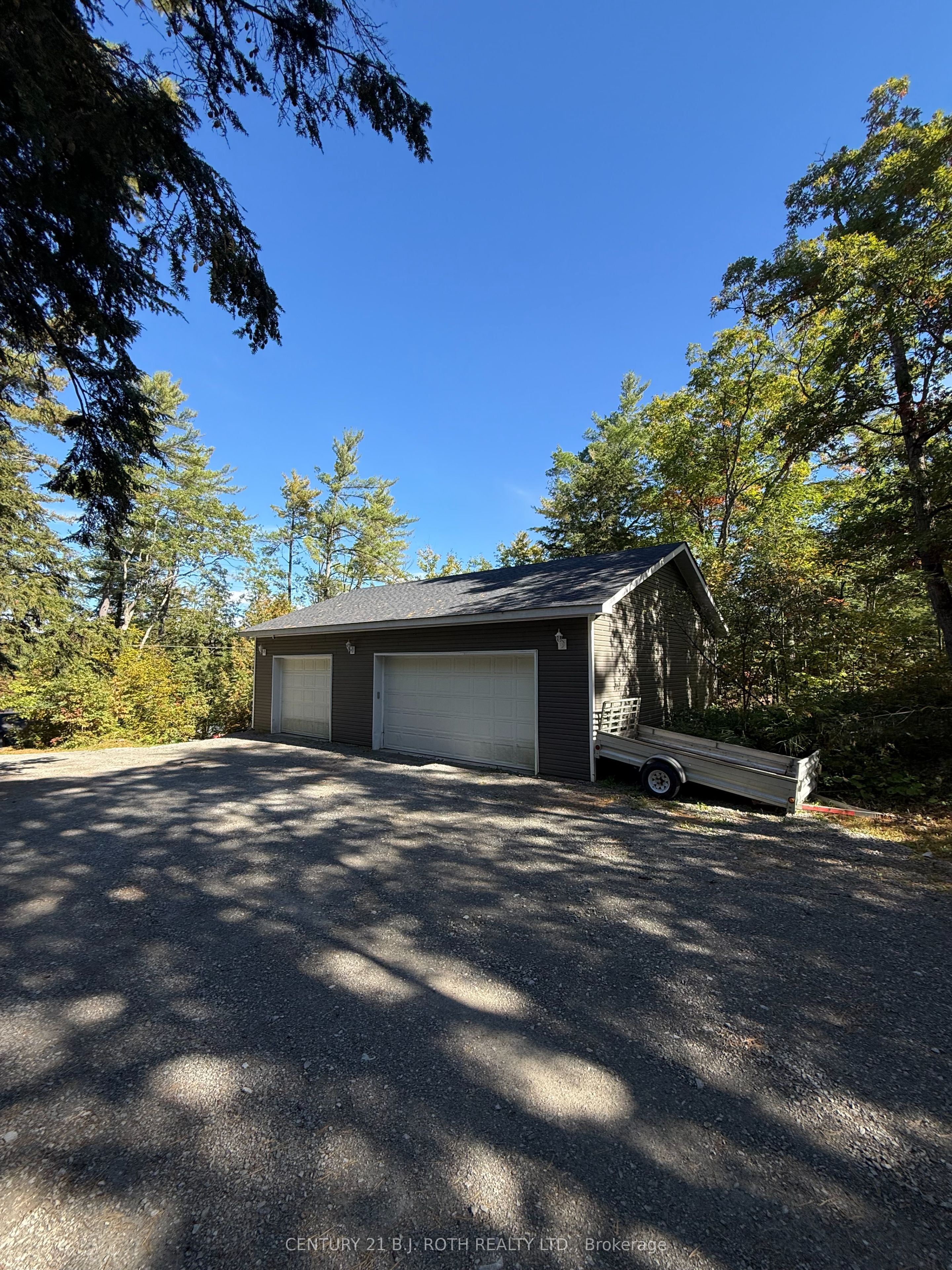 208 Lavalley Way Property Photo 27