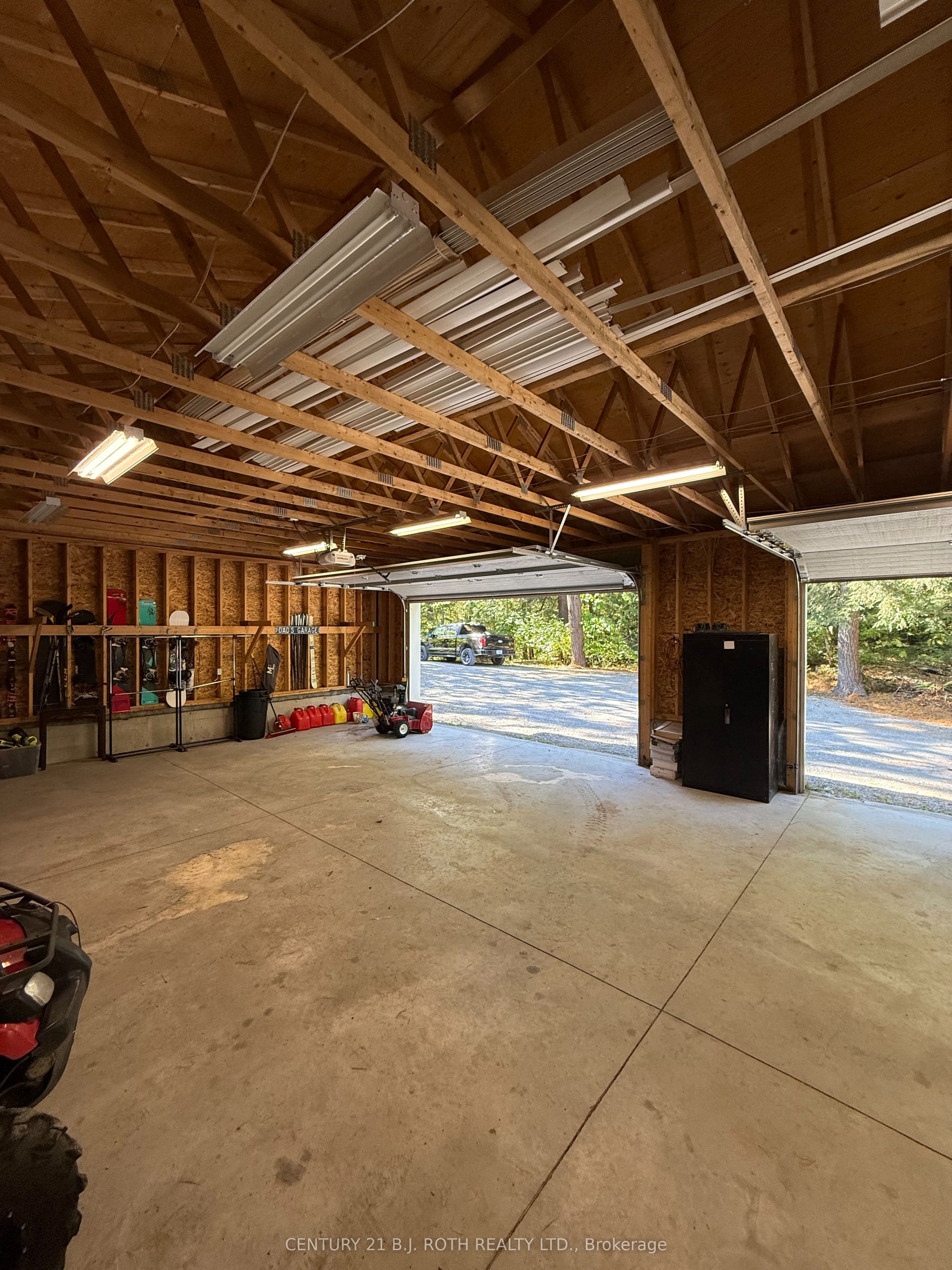 208 Lavalley Way Property Photo 30