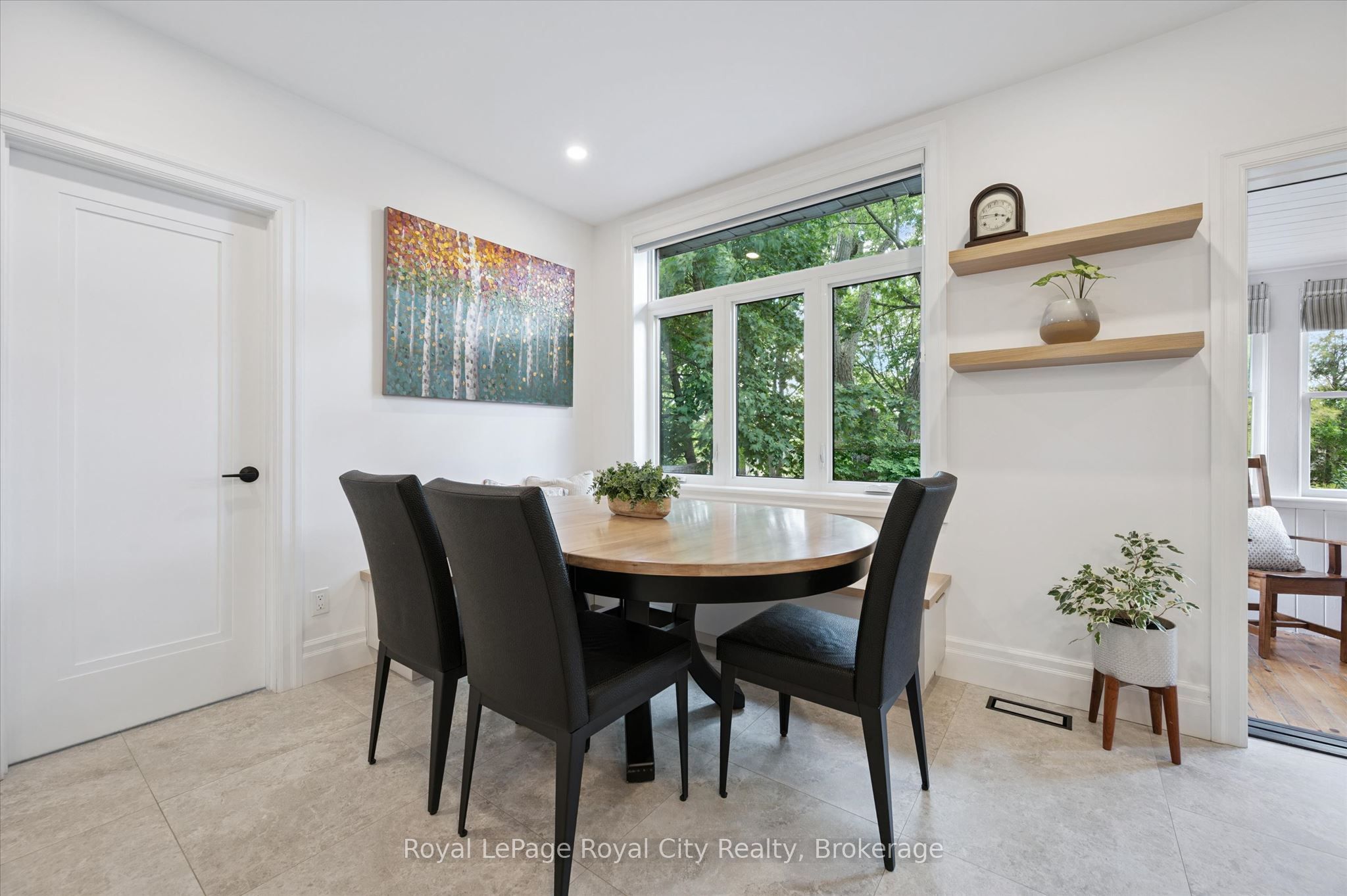164 King Street Property Photo 17