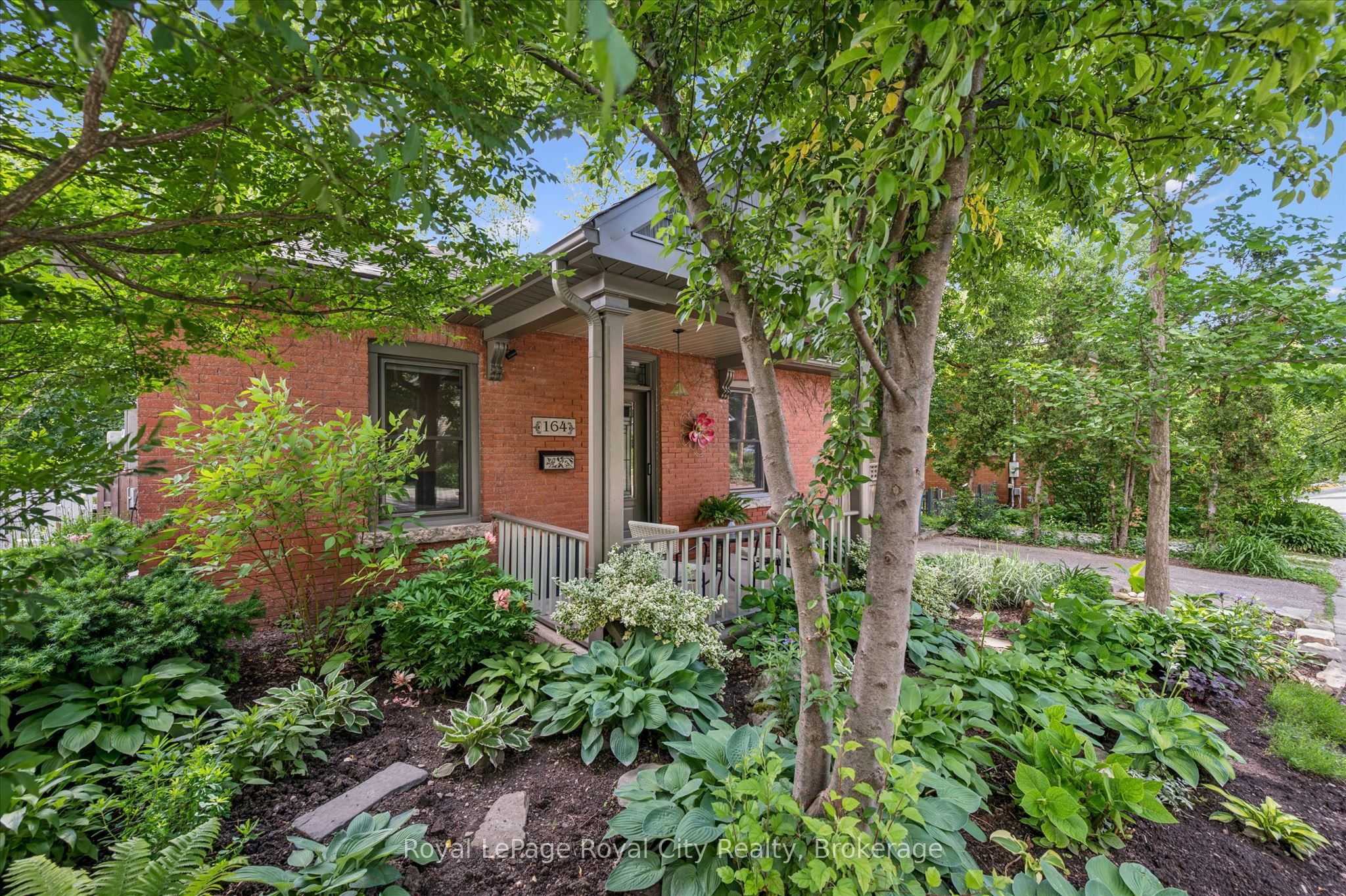 164 King Street Property Photo 32