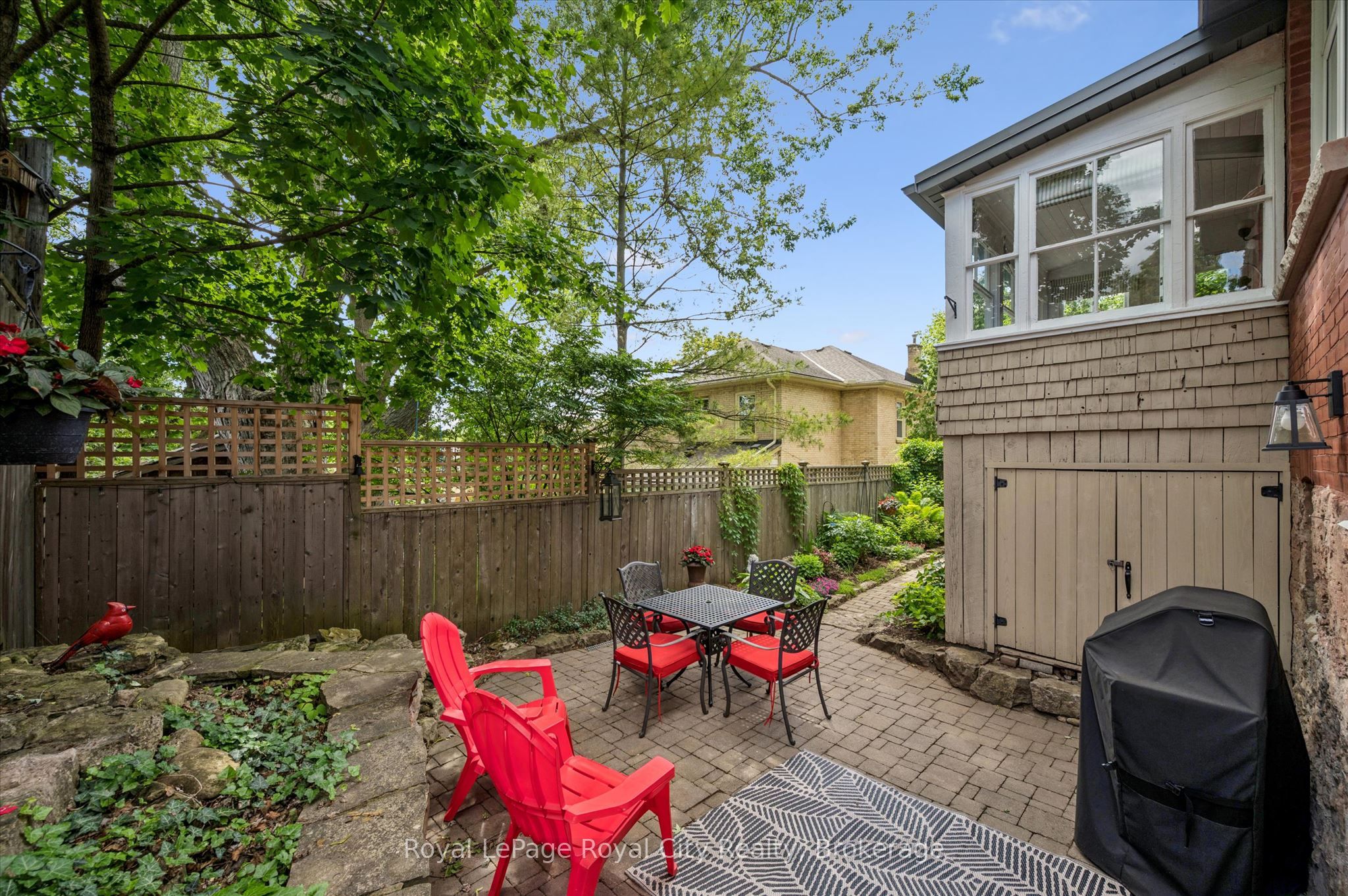 164 King Street Property Photo 35