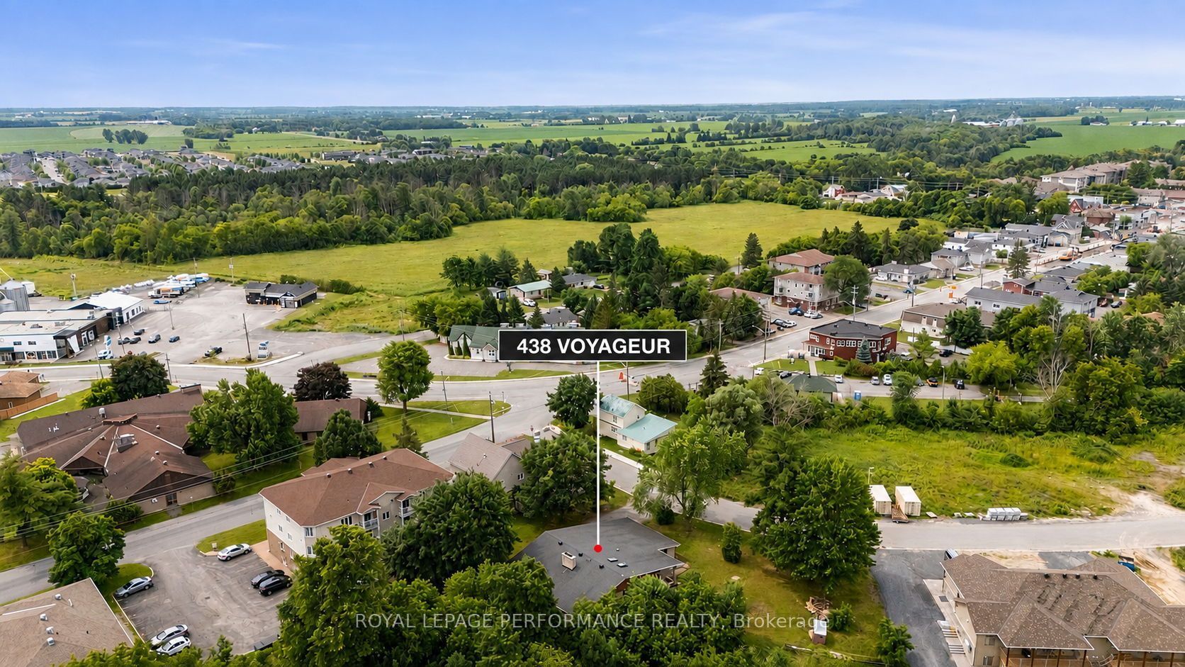 438 Voyageur Place Property Photo 5