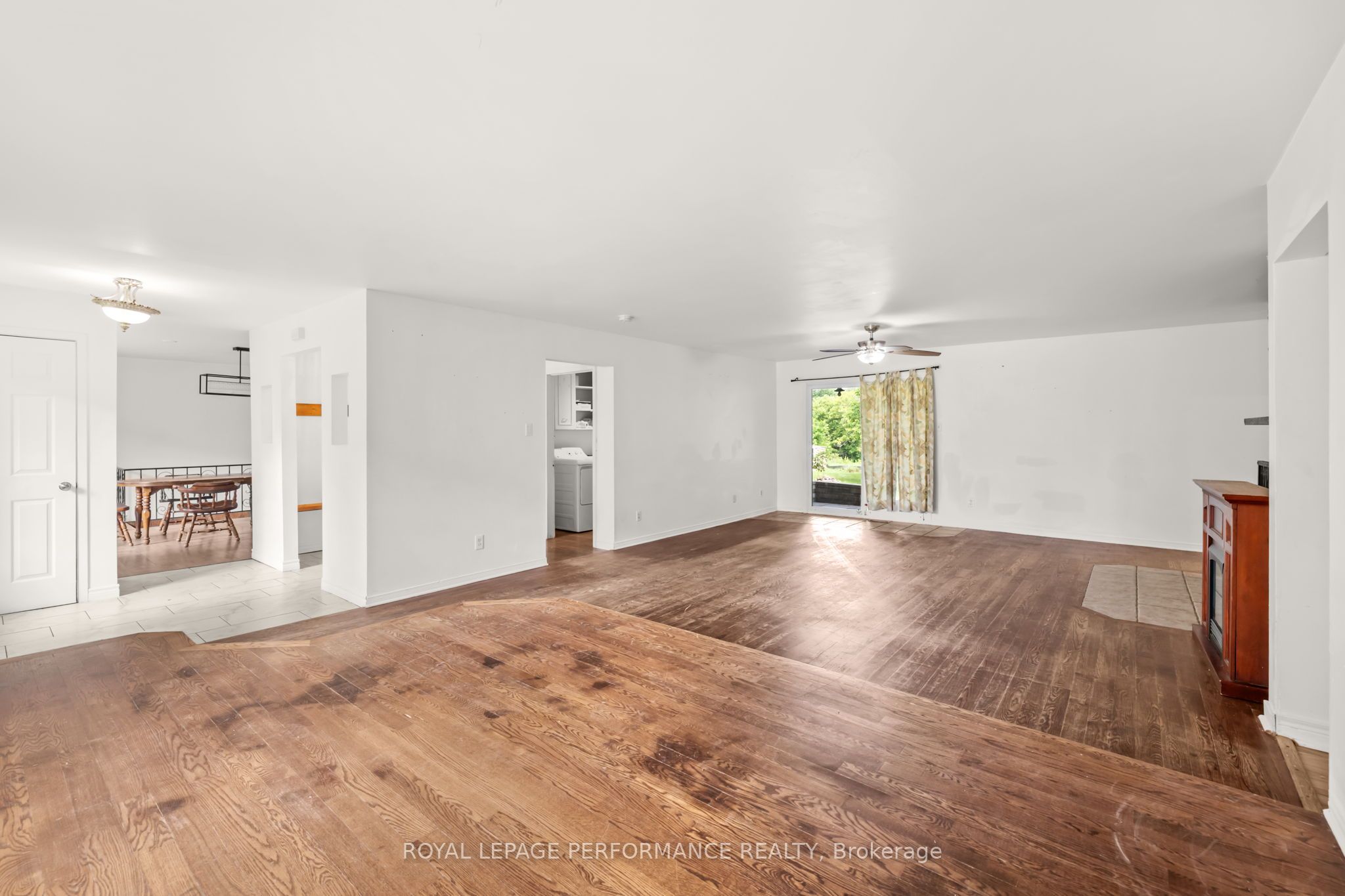438 Voyageur Place Property Photo 17