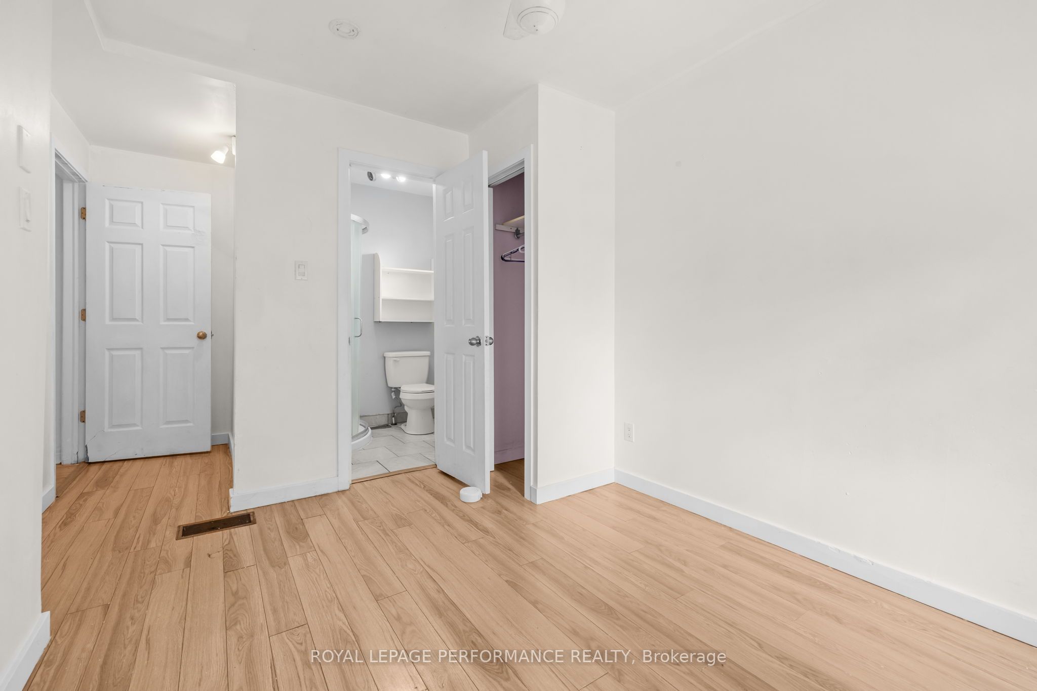 438 Voyageur Place Property Photo 25