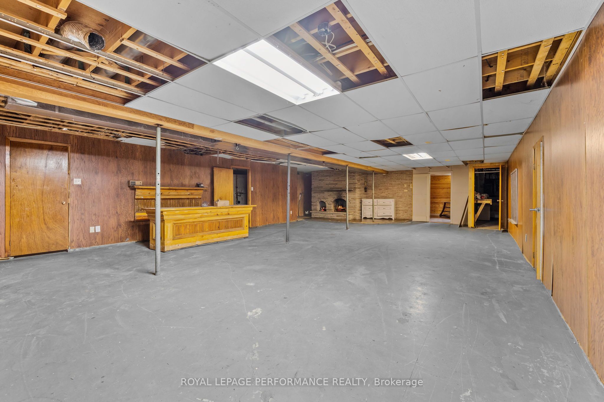438 Voyageur Place Property Photo 34