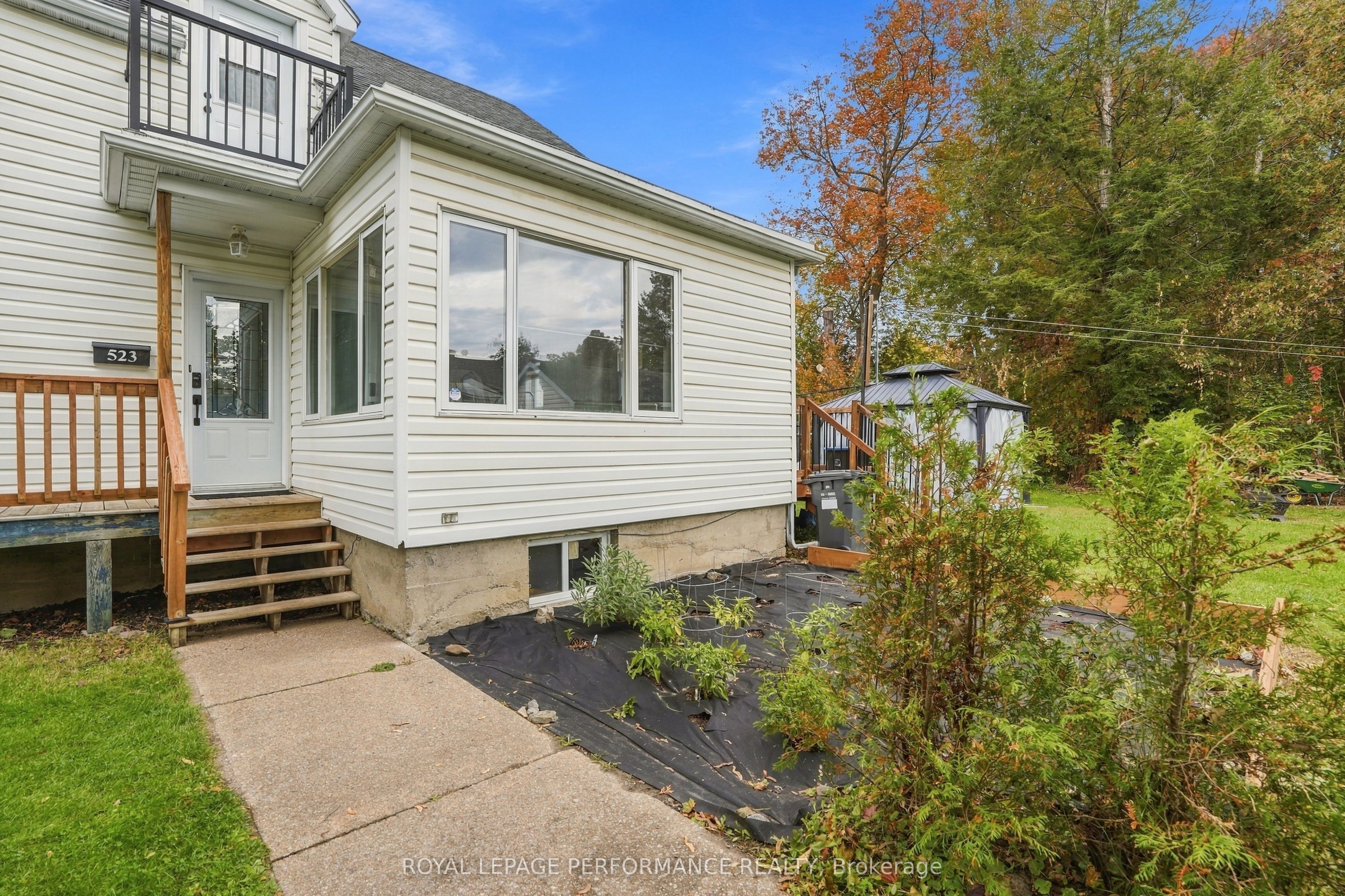 523 Gascon Street Property Photo 2