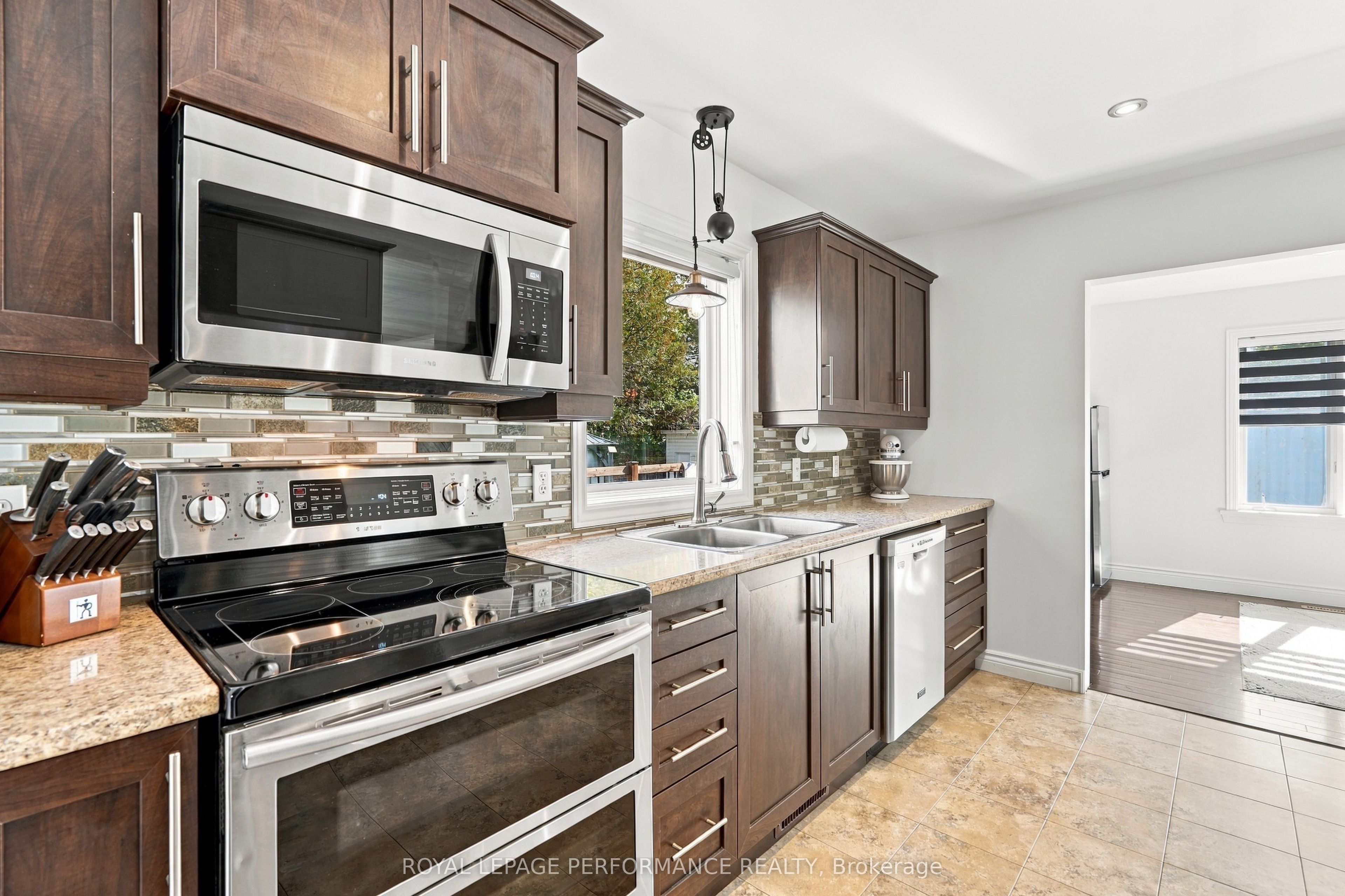 523 Gascon Street Property Photo 14