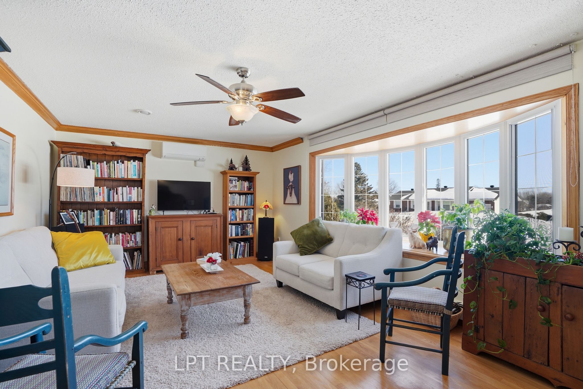 10 Orchard Street Property Photo 8