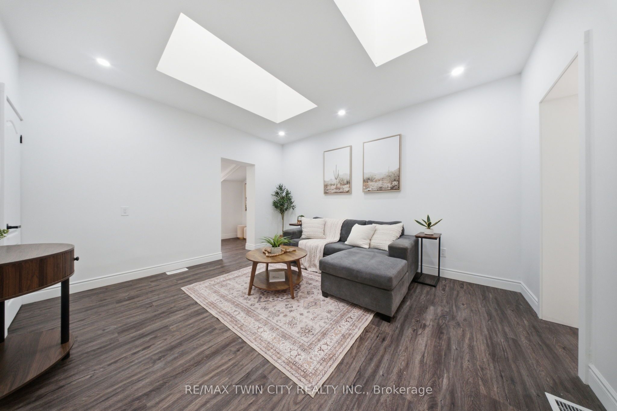 42 Peel Street Property Photo 15