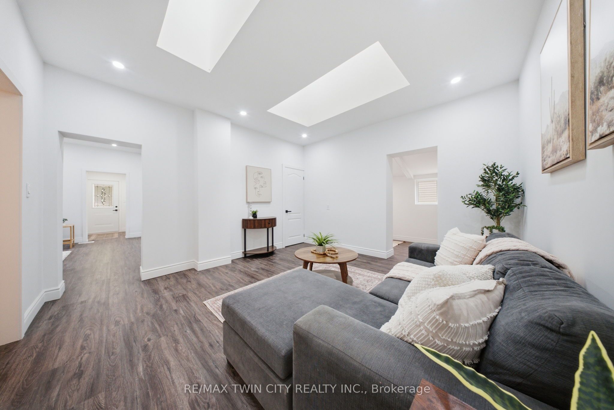42 Peel Street Property Photo 16
