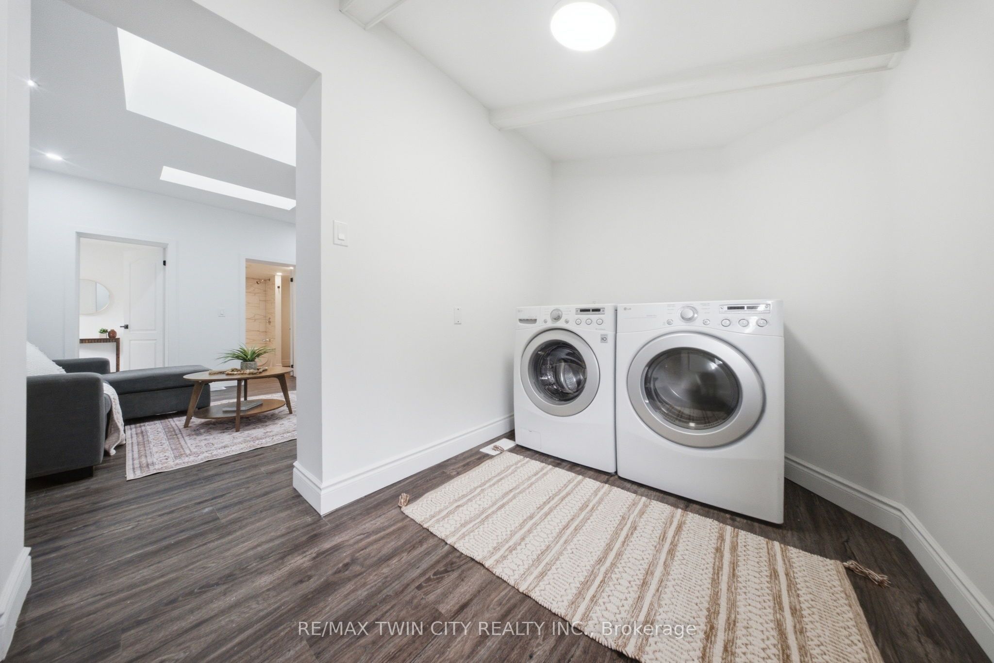 42 Peel Street Property Photo 18