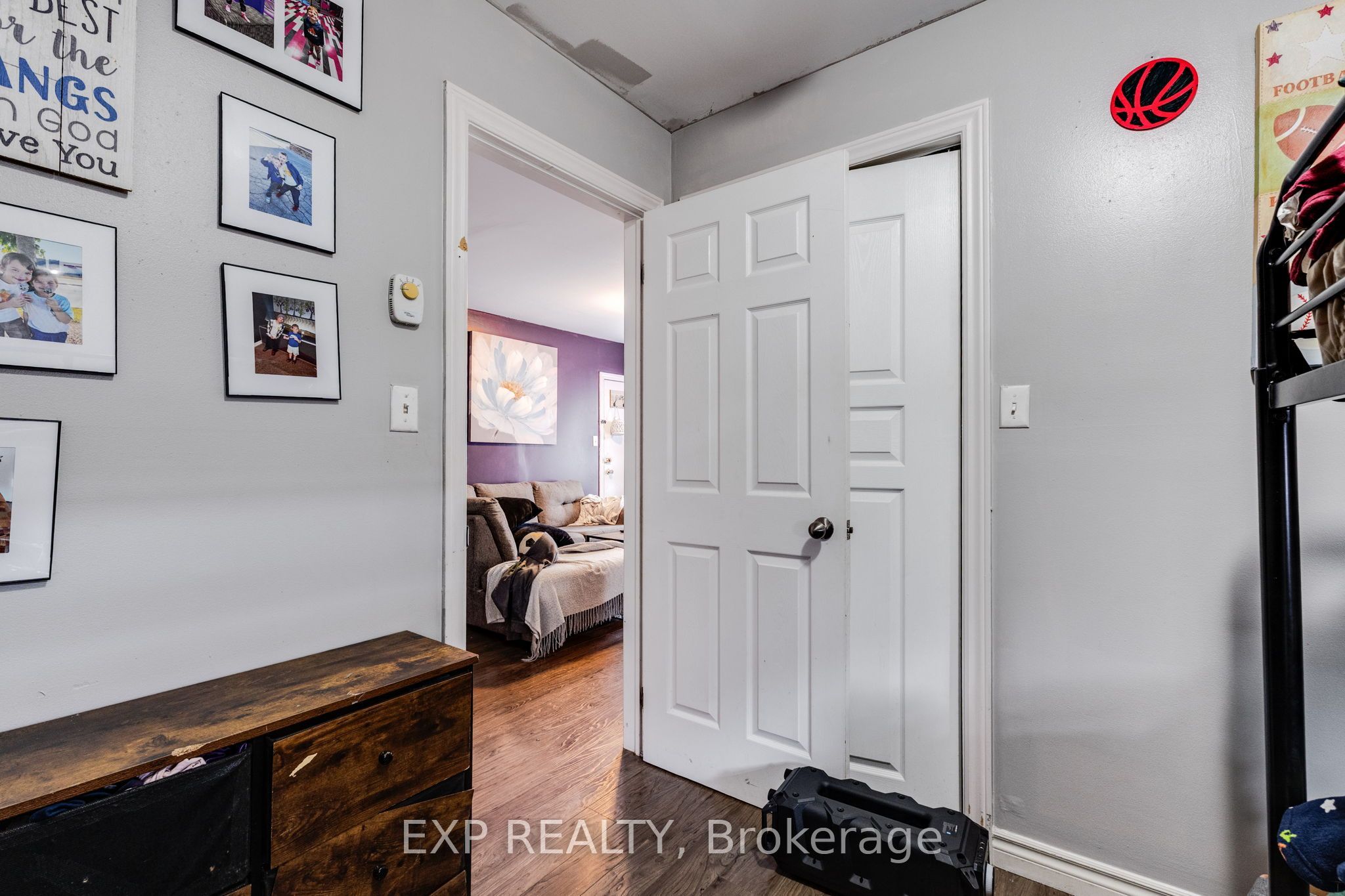 241 Grand Avenue E Property Photo 6