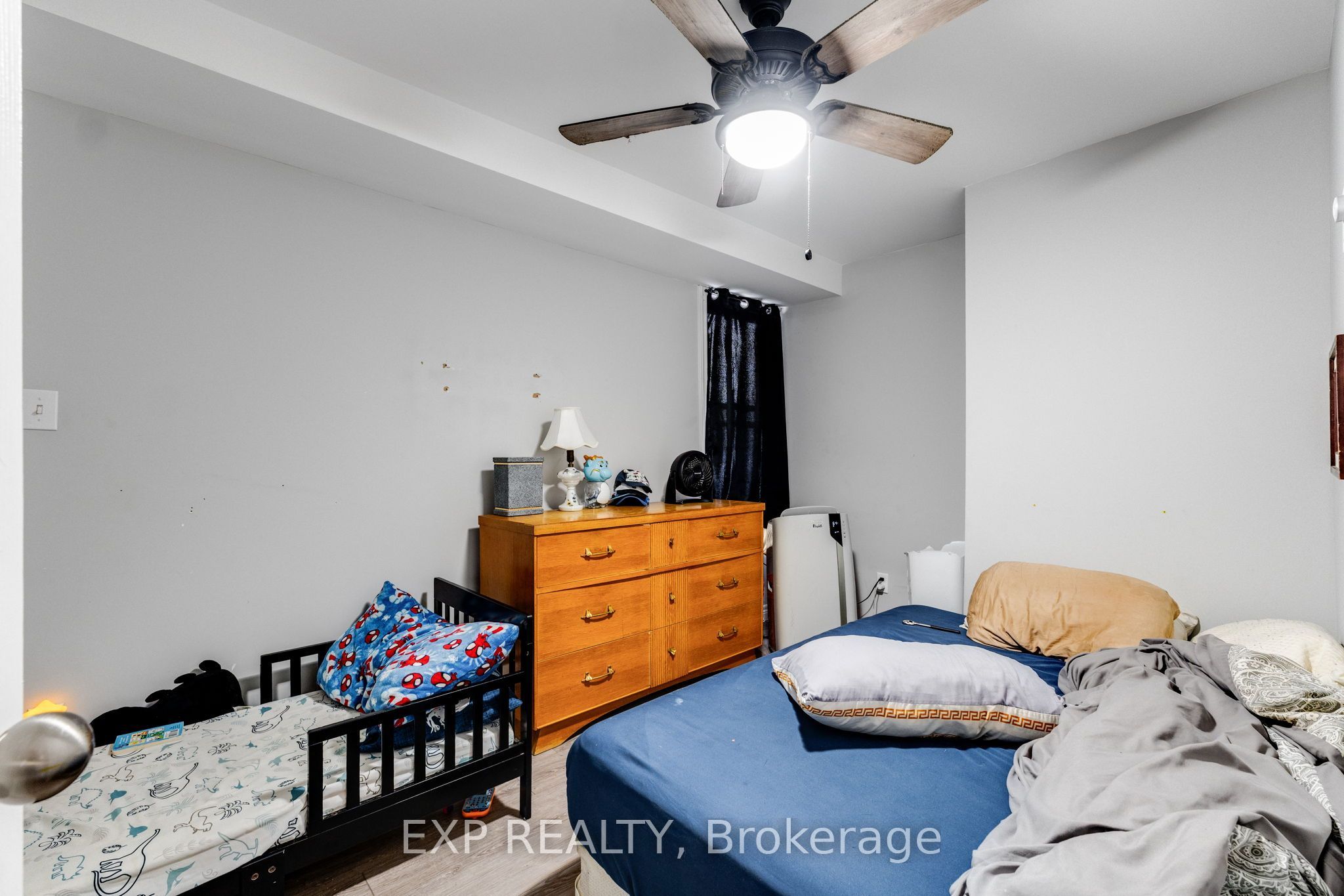 241 Grand Avenue E Property Photo 23