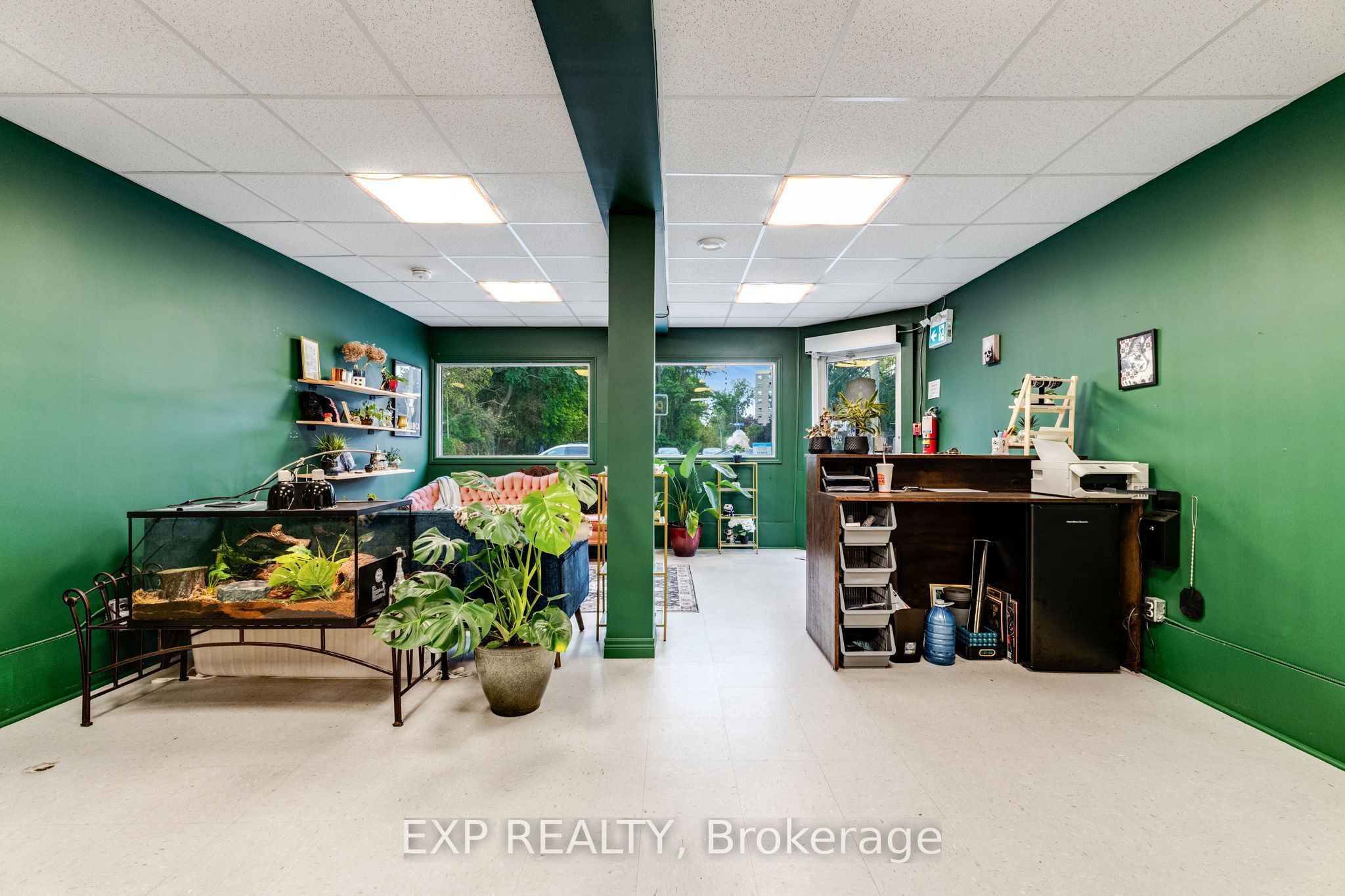 241 Grand Avenue E Property Photo 29
