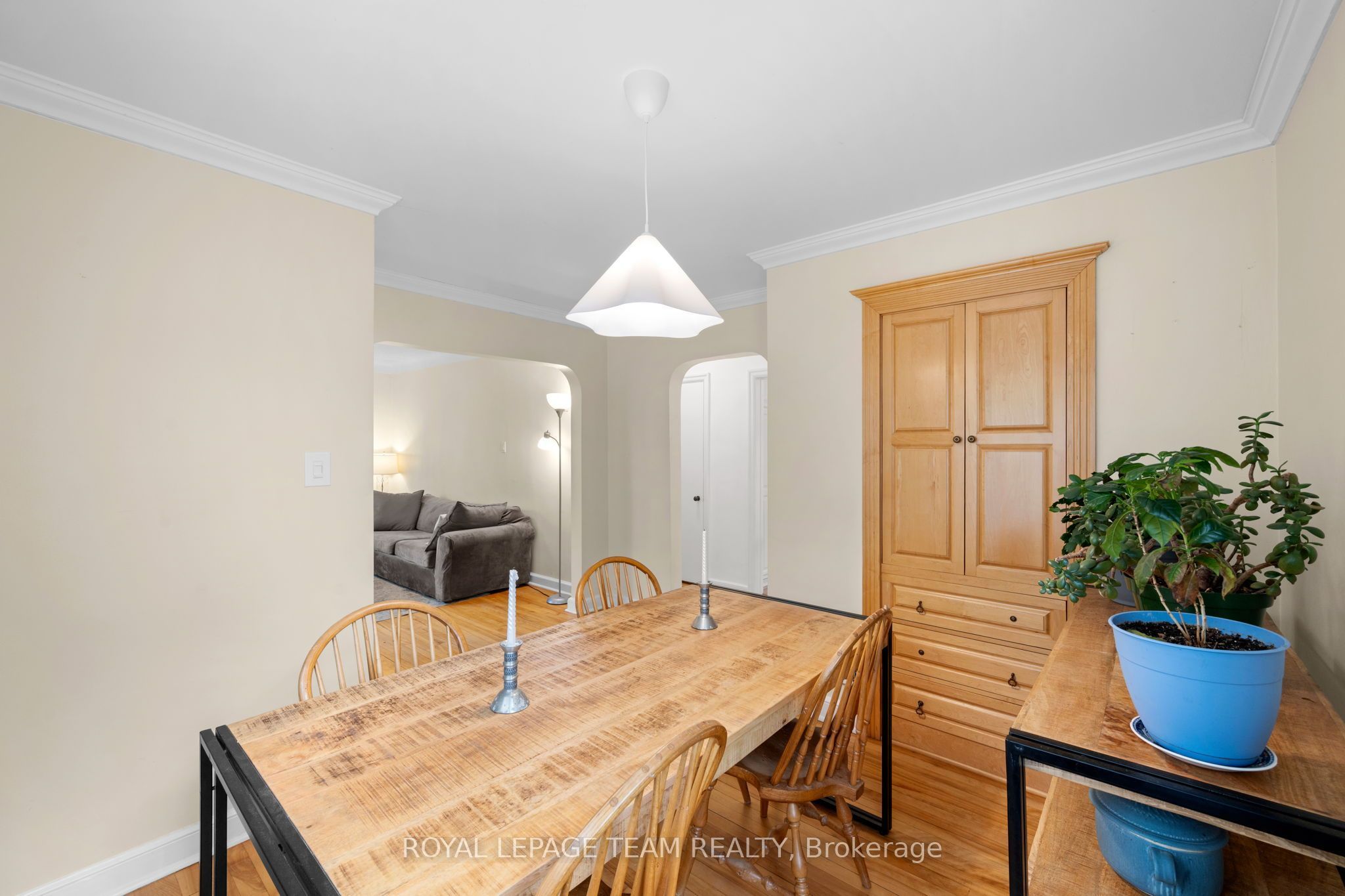 1272 Livingstone Avenue Property Photo 11