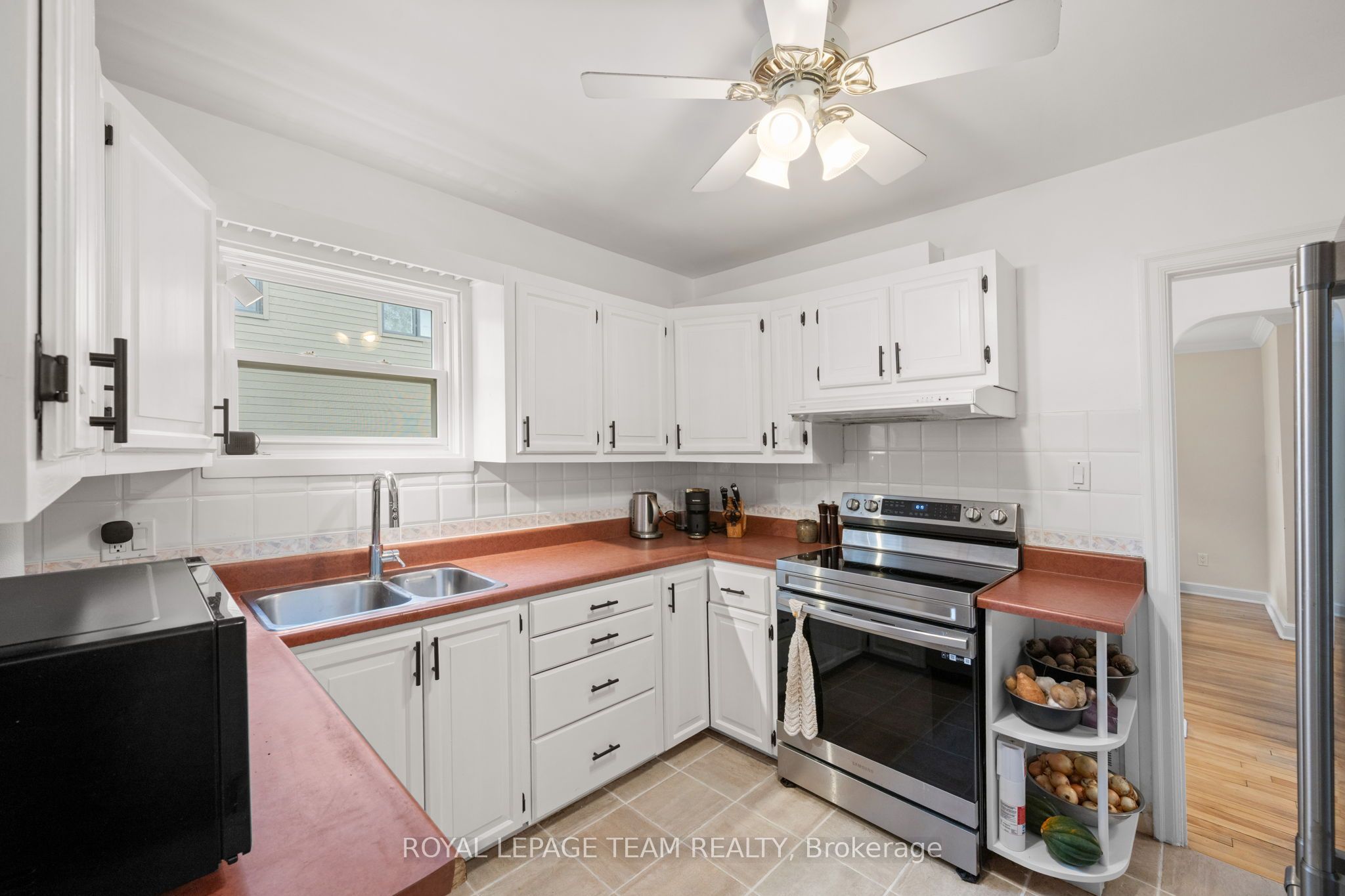 1272 Livingstone Avenue Property Photo 15