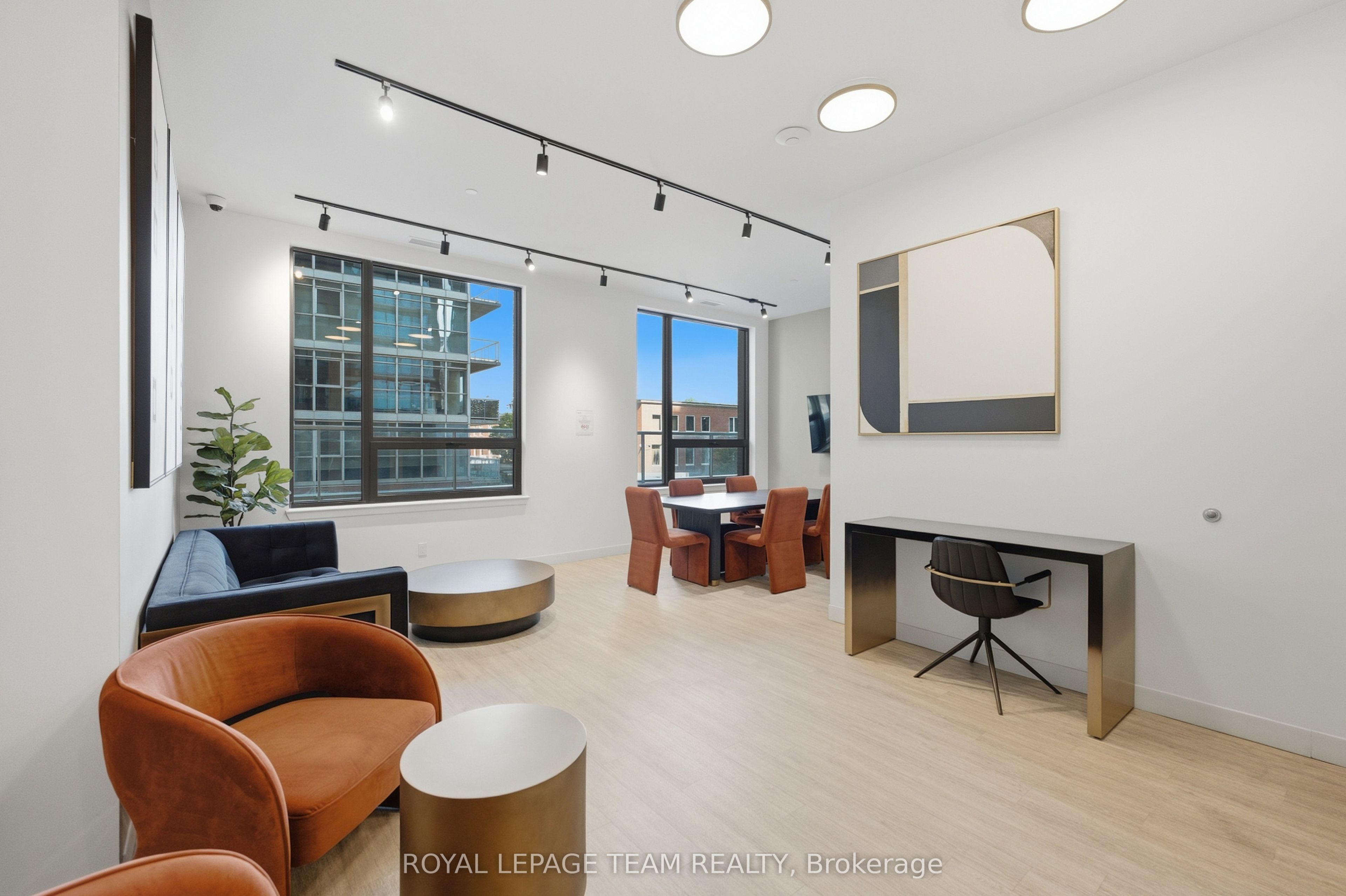 180 George Street 1409 Property Photo 6