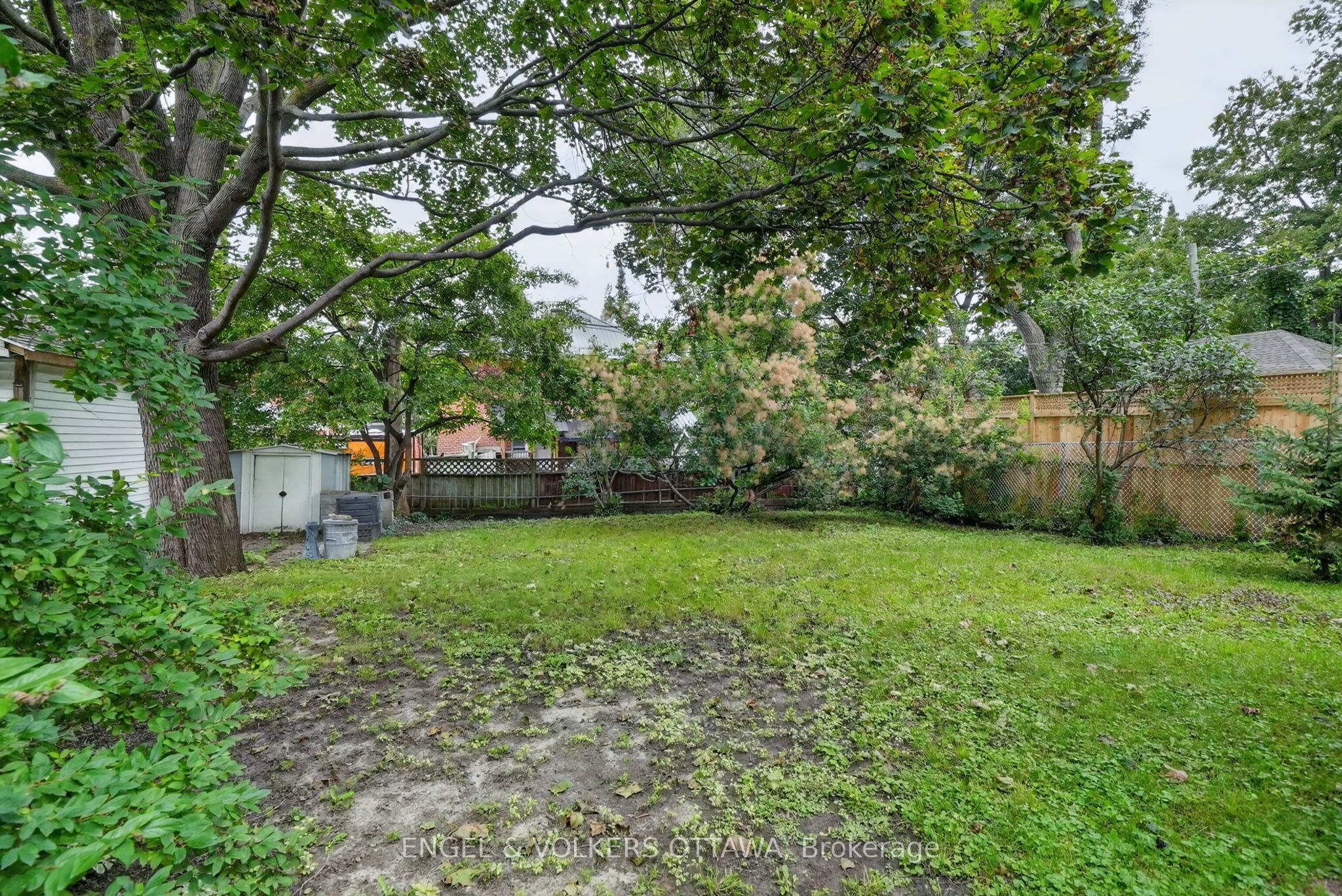 9 Geneva Street Property Photo 16