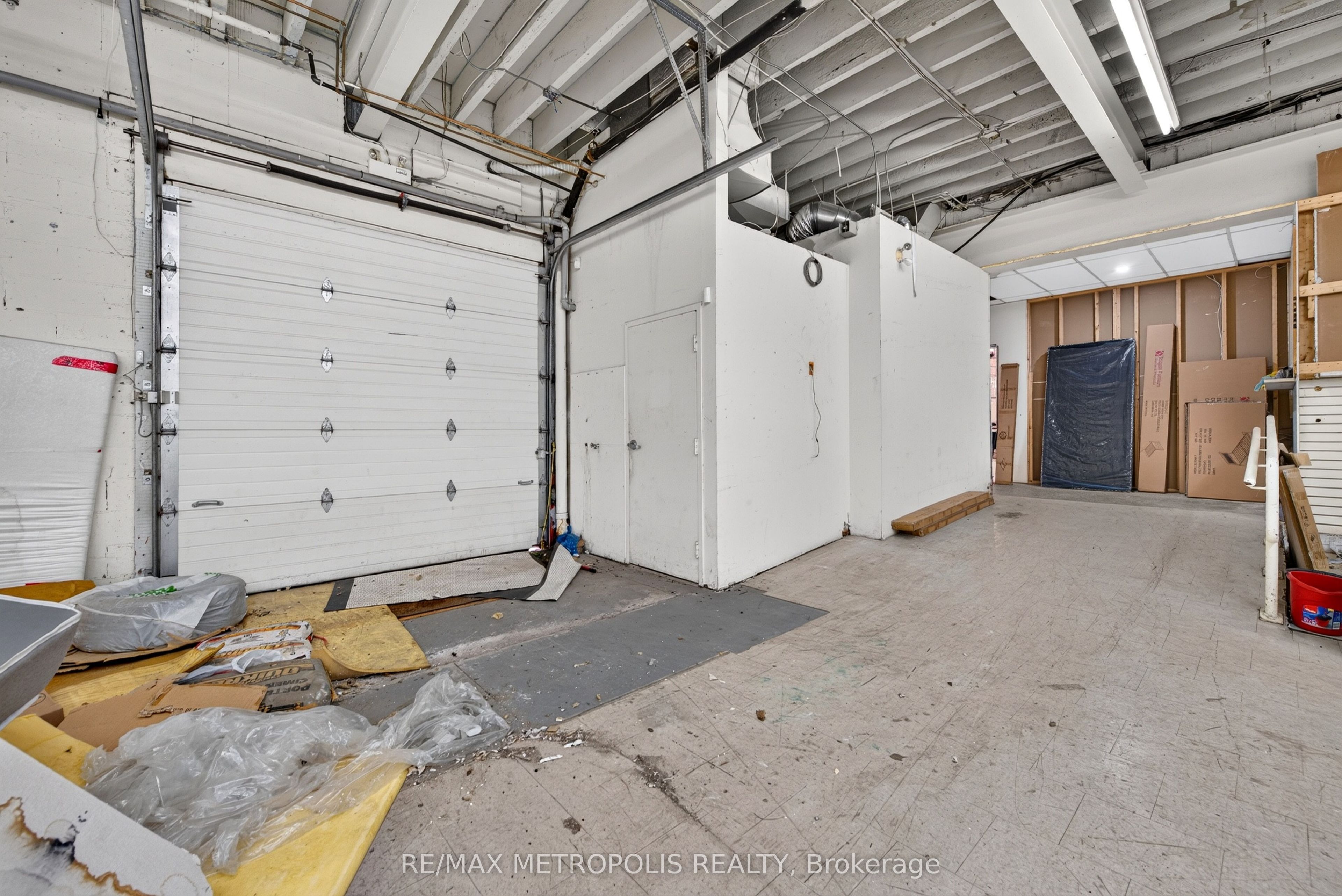 551 York Street Property Photo 7
