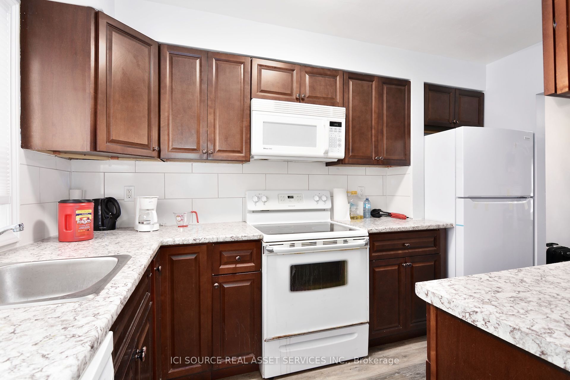 1010 Kipps Lane Property Photo 7