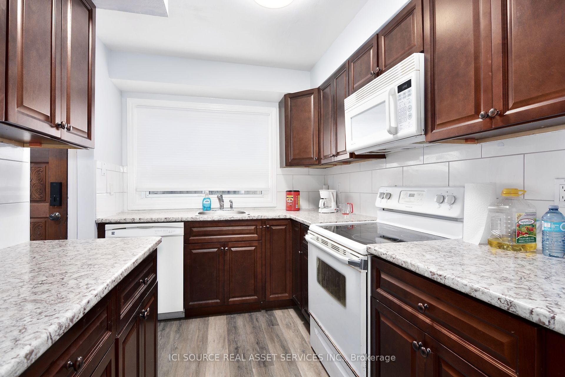 1010 Kipps Lane Property Photo 8