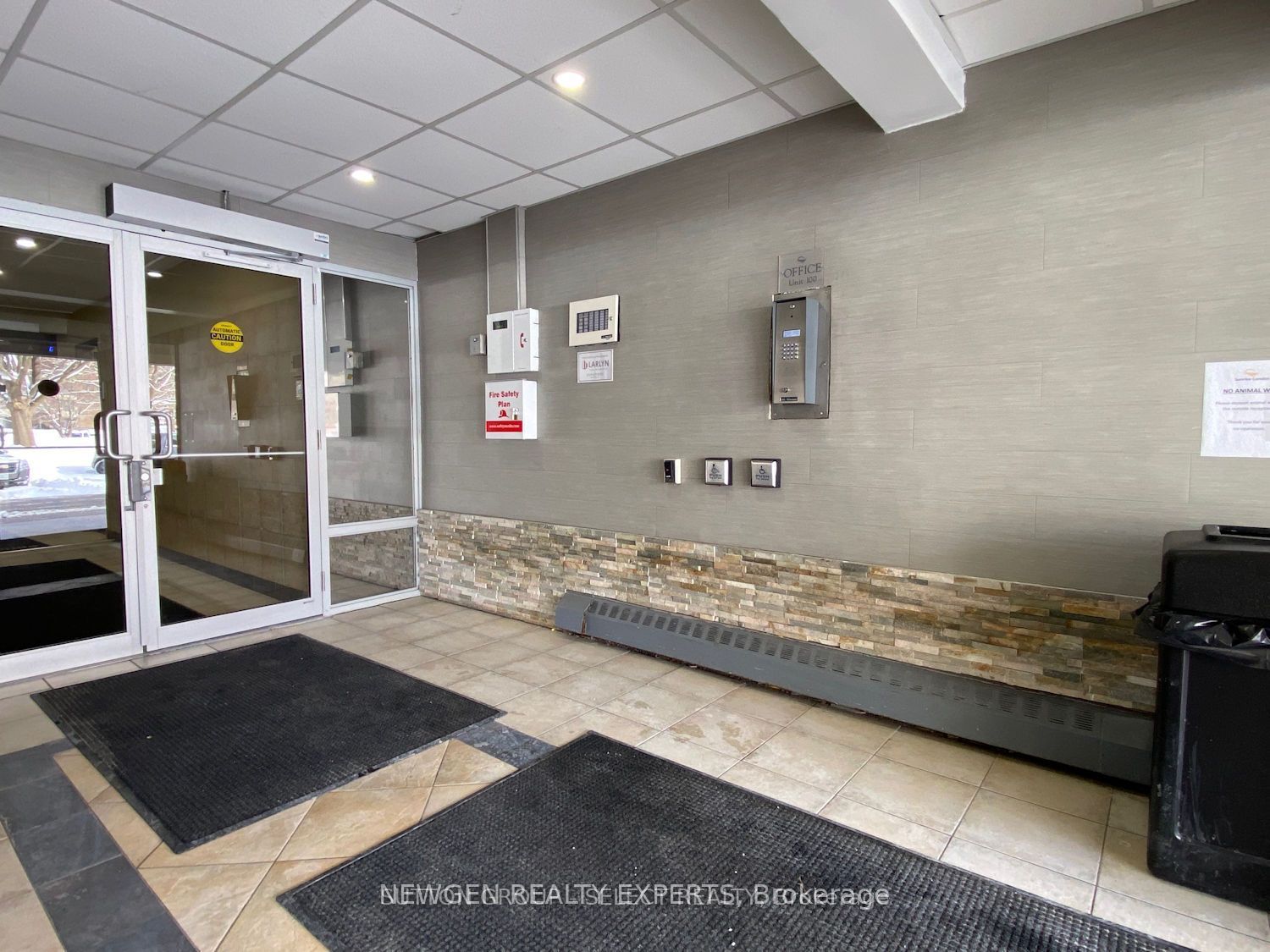 563 Mornington Avenue 606 Property Photo 5